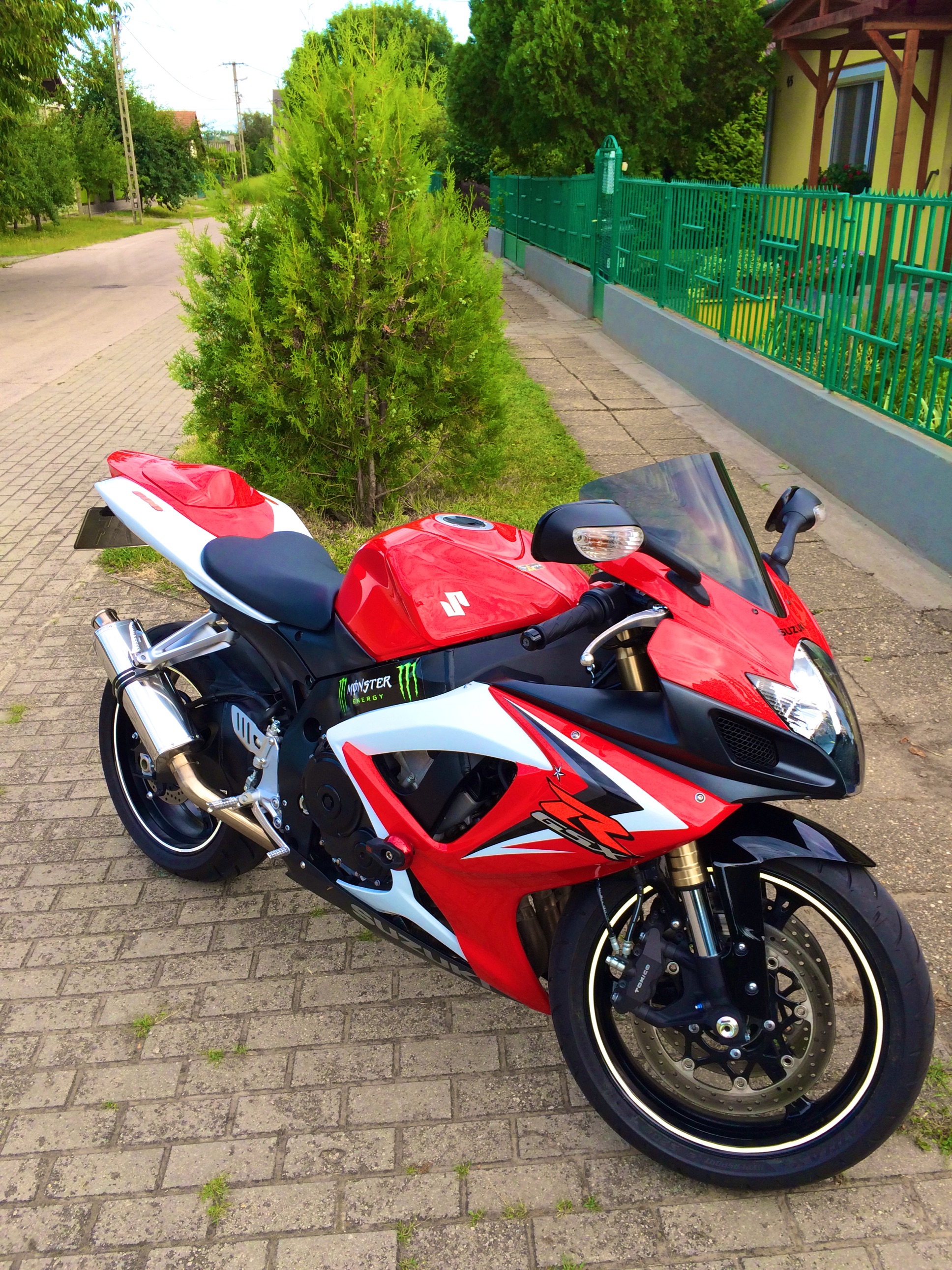 2007 SUZUKI GSX R 600 | Picture 2764196 motorcycle photo