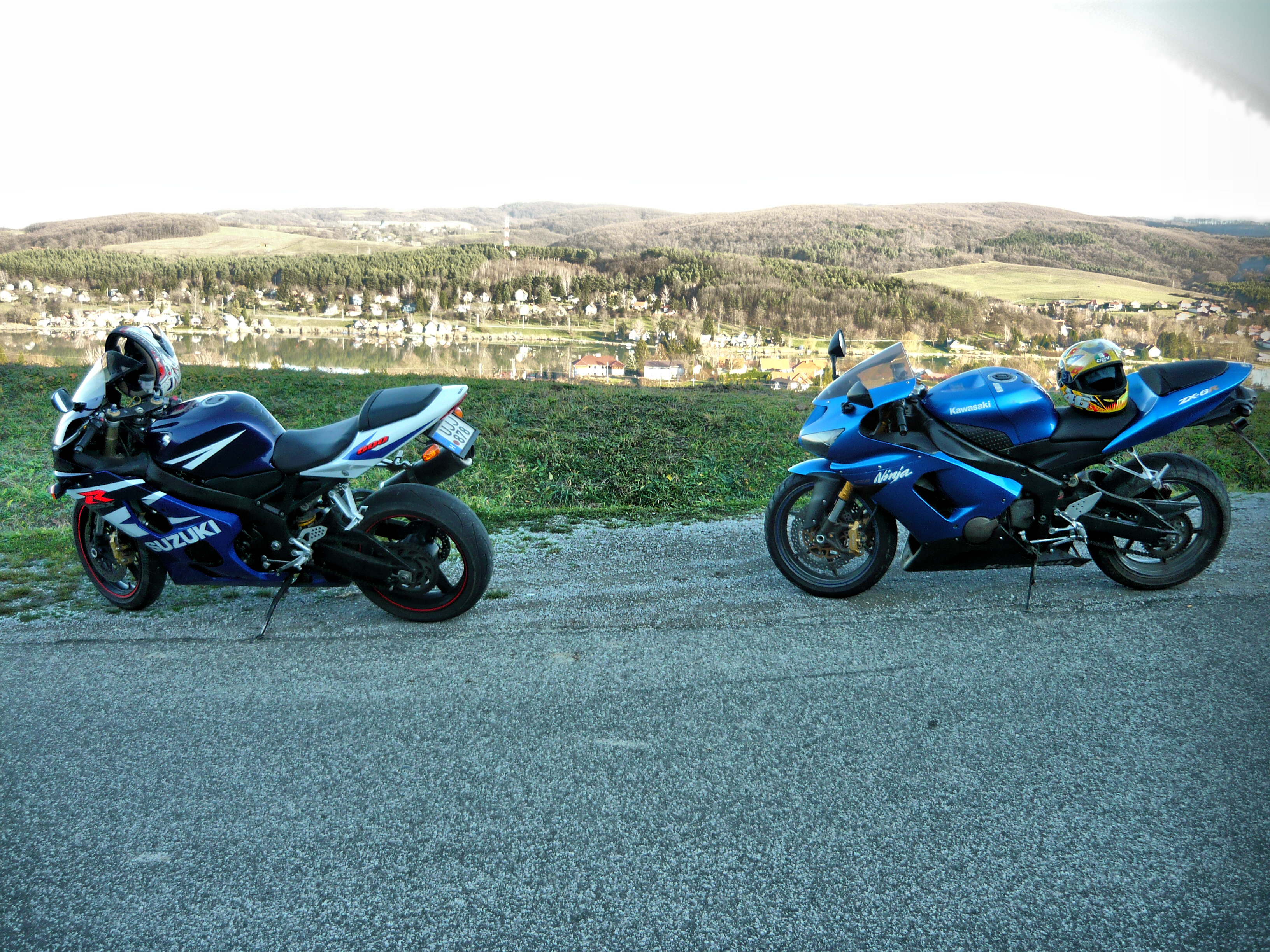 2004 SUZUKI GSX R 600 | Picture 2765410 motorcycle photo