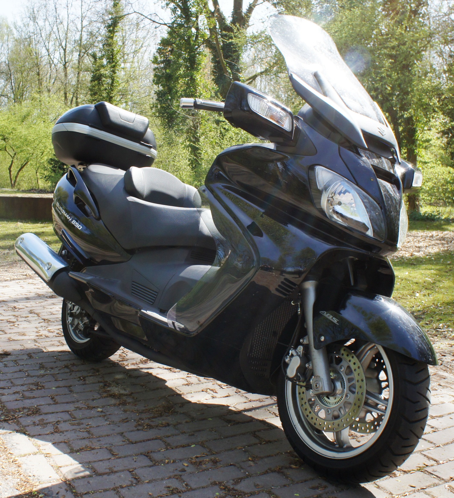 2011 SUZUKI BURGMAN 650 | Picture 2765835 motorcycle photo