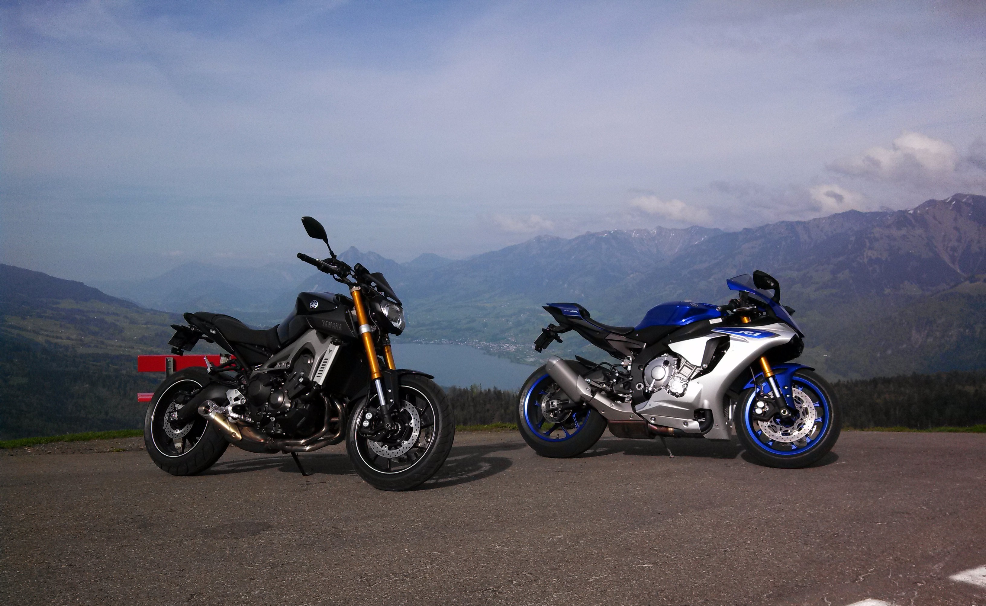 2015 YAMAHA YZF R1 | Picture 2766949 motorcycle photo