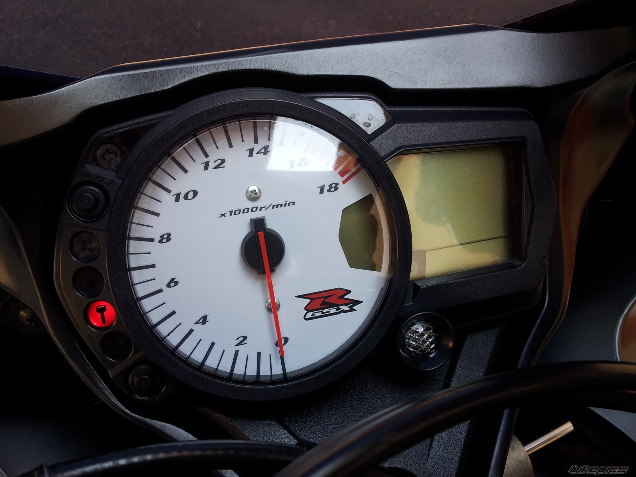 2008 SUZUKI GSX R 600 | Picture 2768512 motorcycle photo