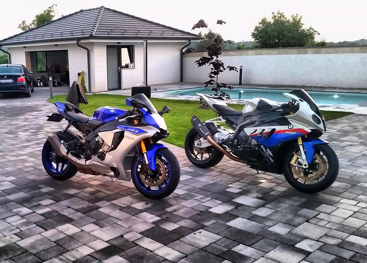 2015 YAMAHA YZF R1 | Picture 2770225 motorcycle photo