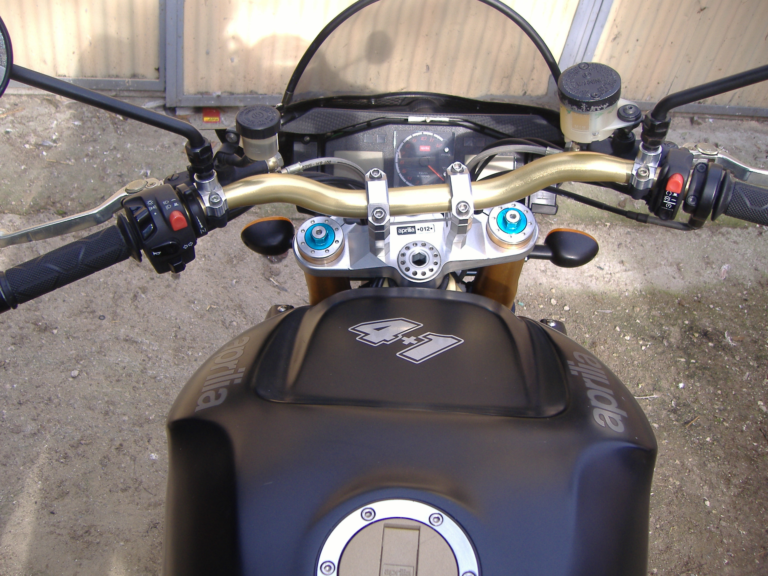 2002 APRILIA TUONO LTD EDITION | Picture 2772596 motorcycle photo