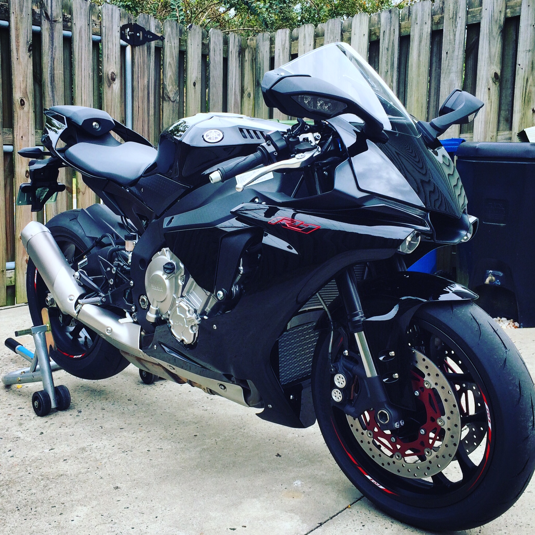 2015 YAMAHA YZF R1 | Picture 2773901 motorcycle photo