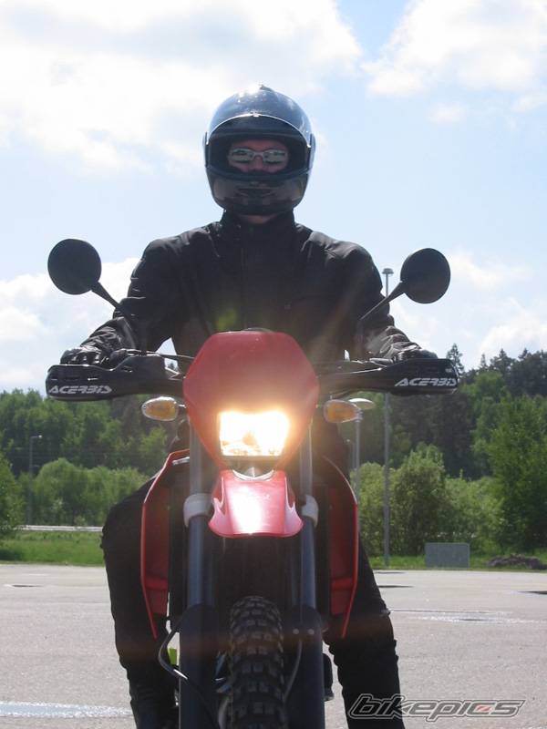2002 KTM 640 LC4 | Picture 27748 motorcycle photo