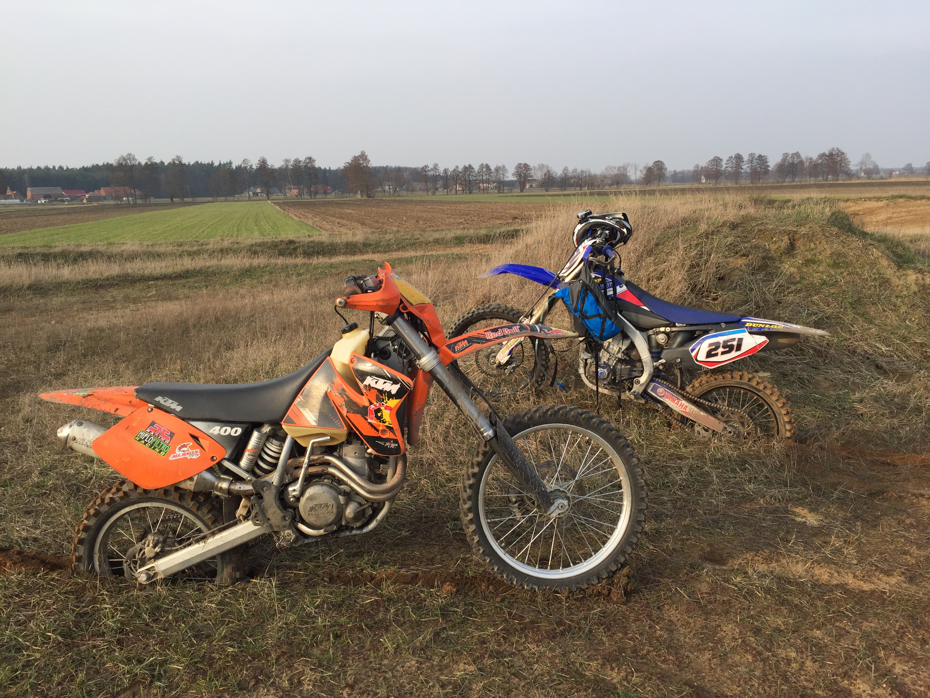 2010 YAMAHA YZ 450F | Picture 2776491 motorcycle photo
