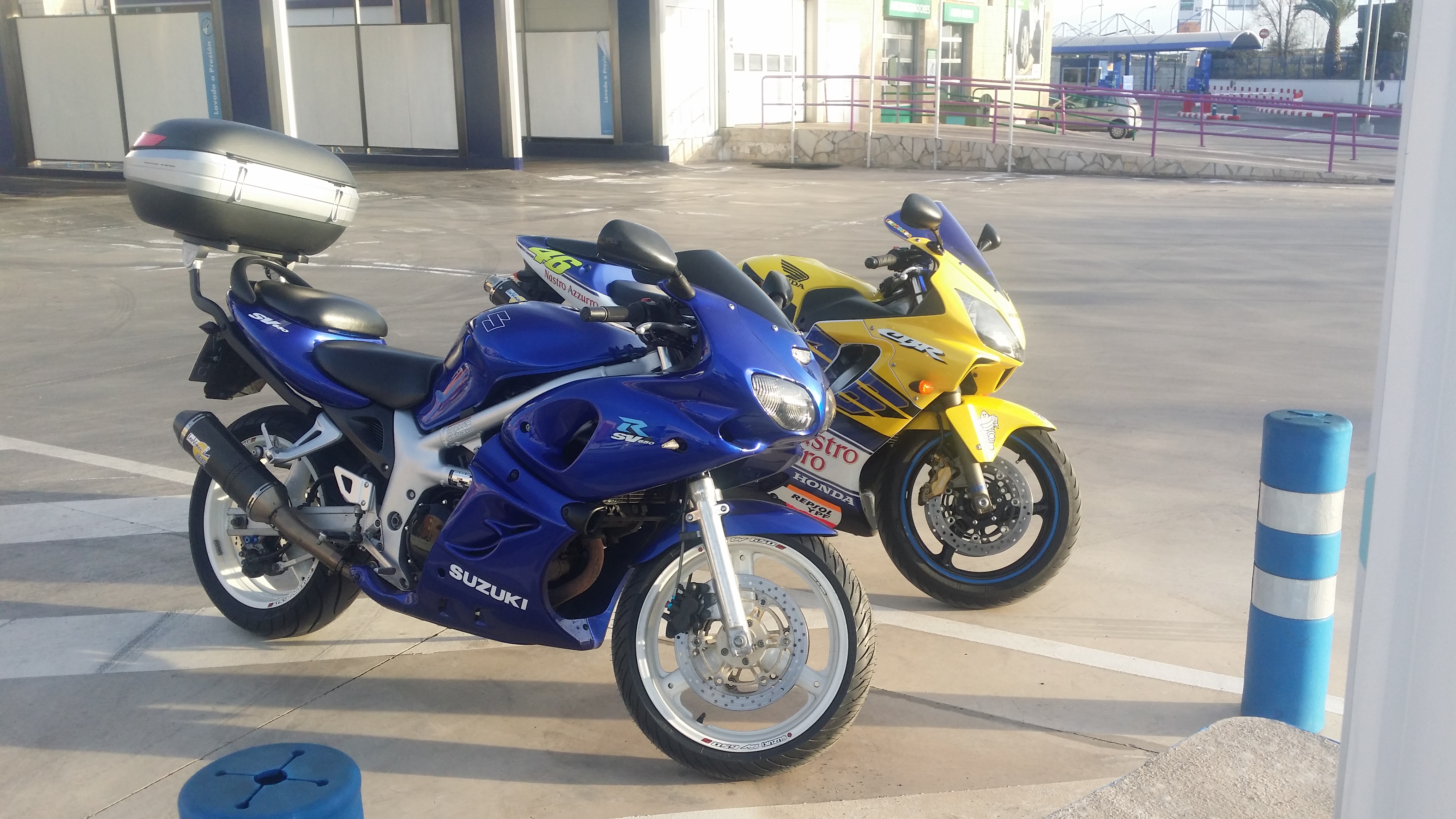 2000 SUZUKI SV650S | Picture 2778485 motorcycle photo