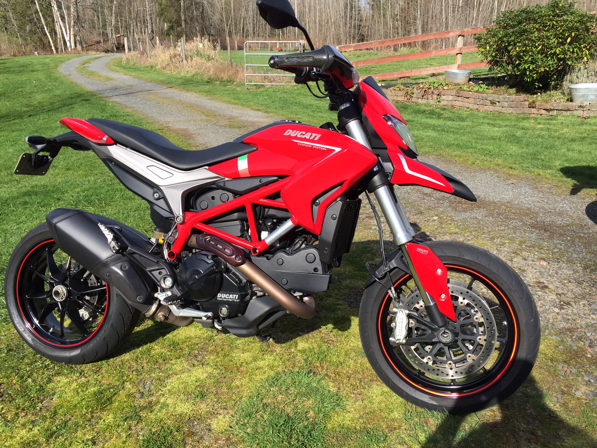 2013 DUCATI HYPERMOTARD 821 | Picture 2778881 motorcycle photo