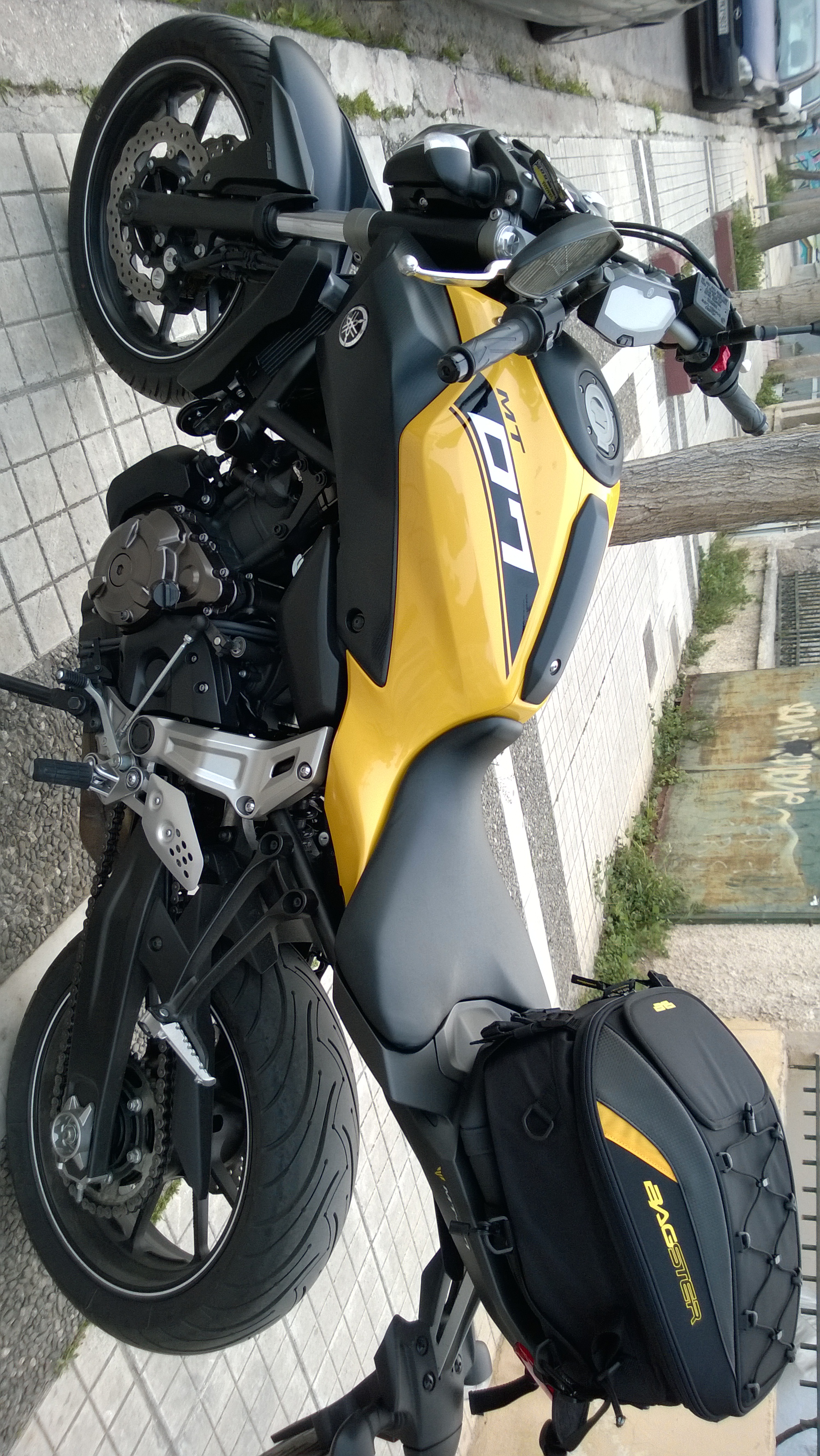 2015 YAMAHA MT 07 | Picture 2778995 motorcycle photo