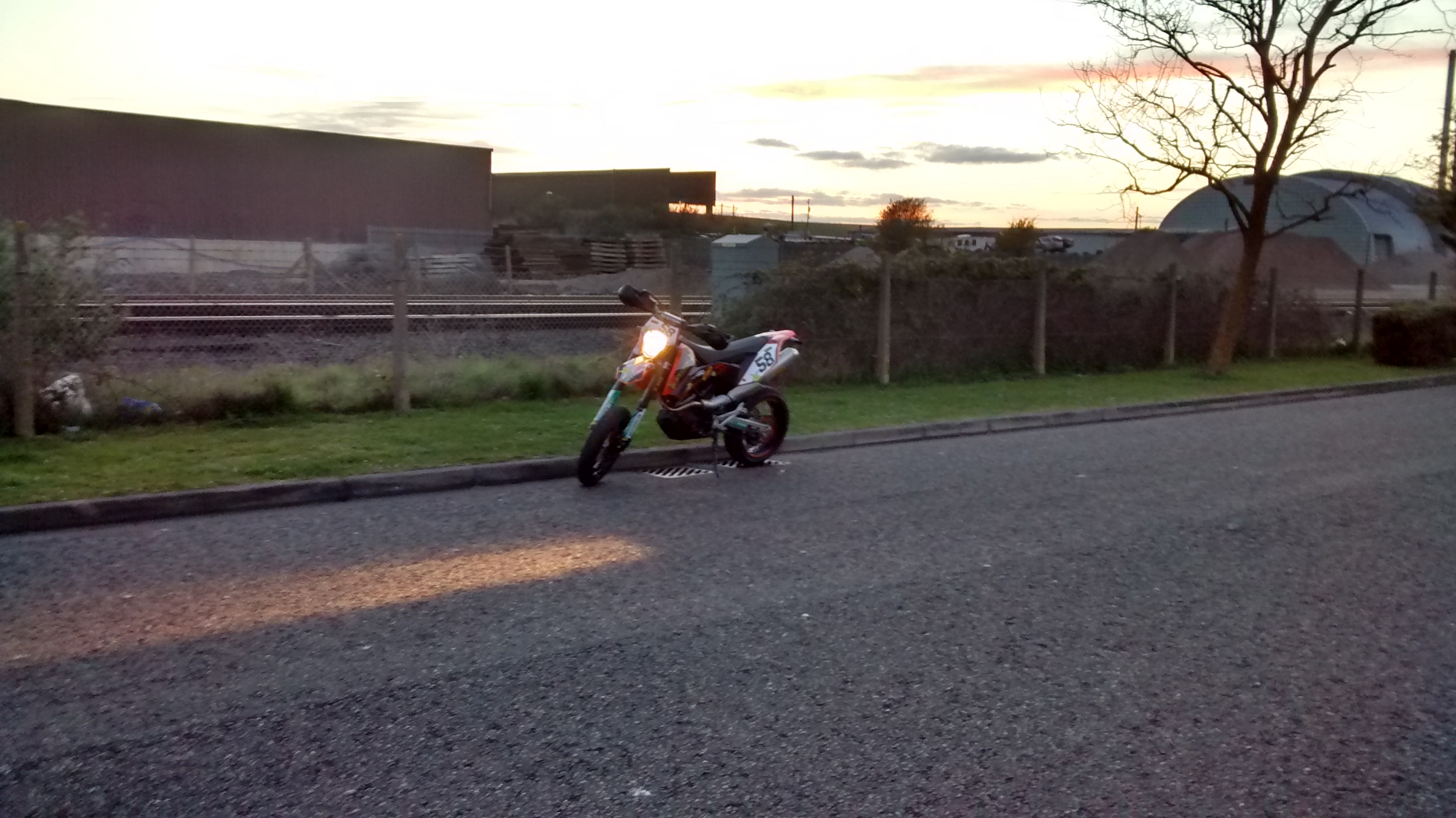 2009 KTM 690 SMC | Picture 2779499 motorcycle photo