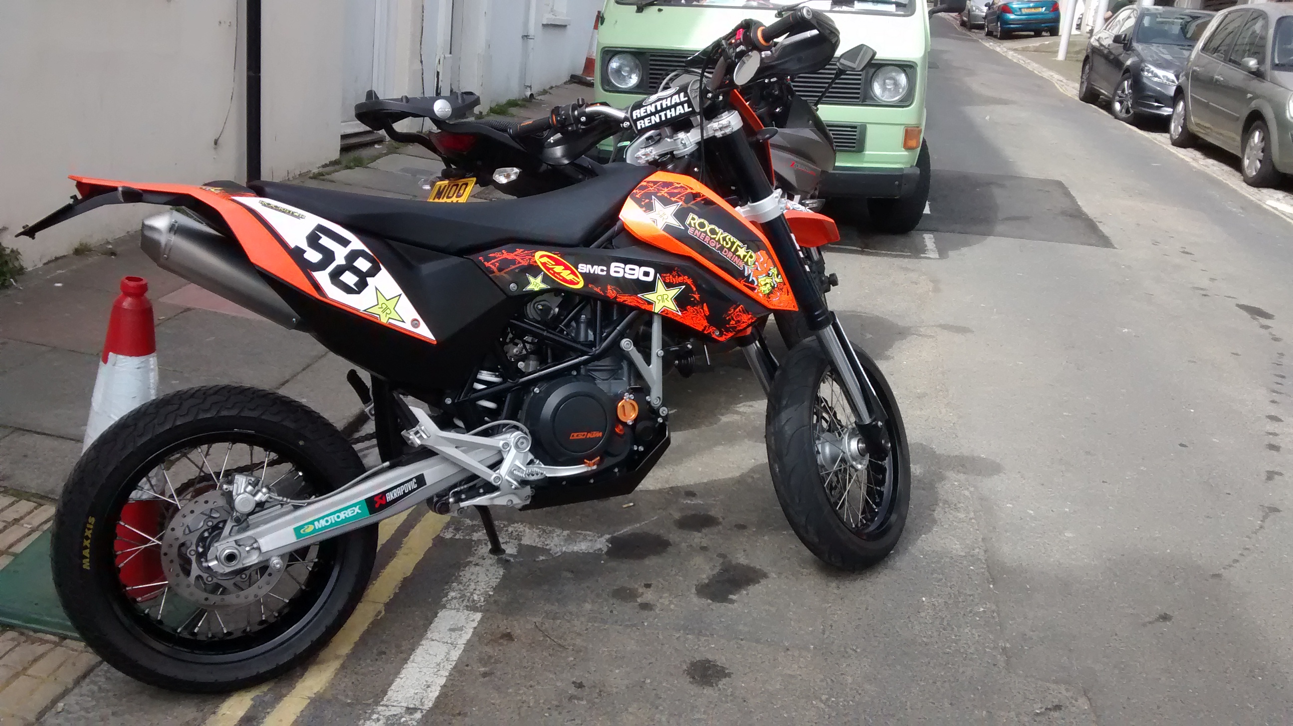 2009 KTM 690 SMC | Picture 2779501 motorcycle photo