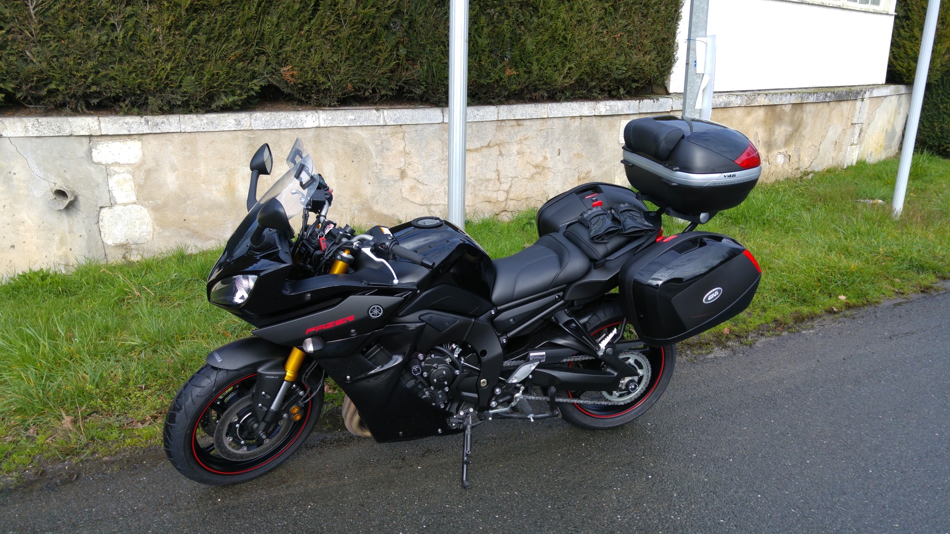 2014 YAMAHA FZ8 FAZER | Picture 2780503 motorcycle photo