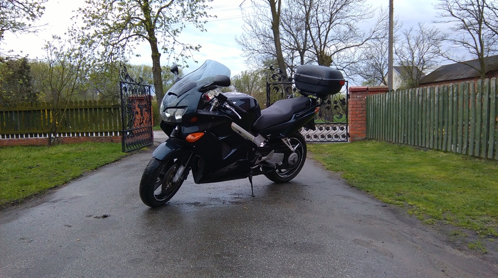 2000 HONDA VFR 800 | Picture 2781316 motorcycle photo