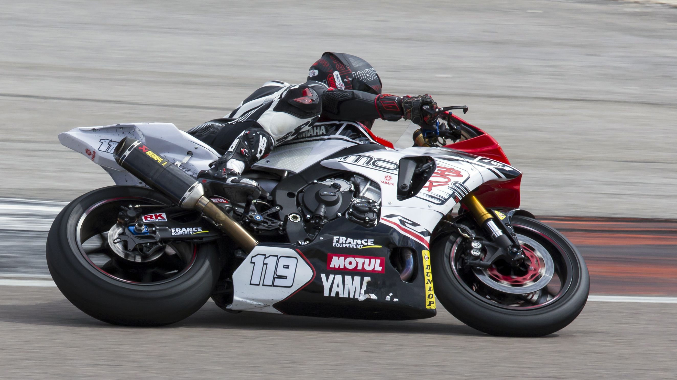2015 YAMAHA YZF R1 | Picture 2781543 motorcycle photo