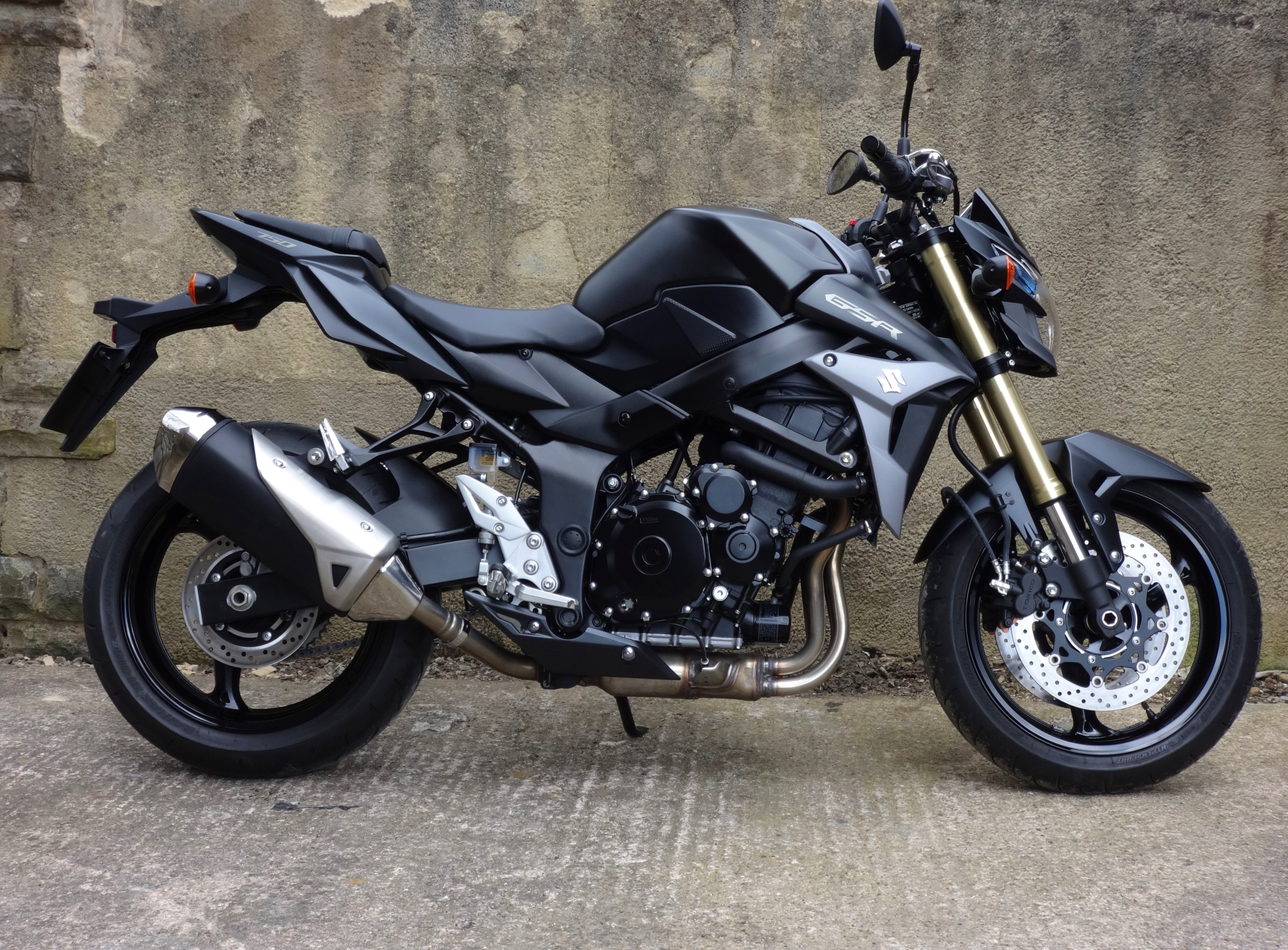 2015 SUZUKI GSR 750 | Picture 2782334 motorcycle photo