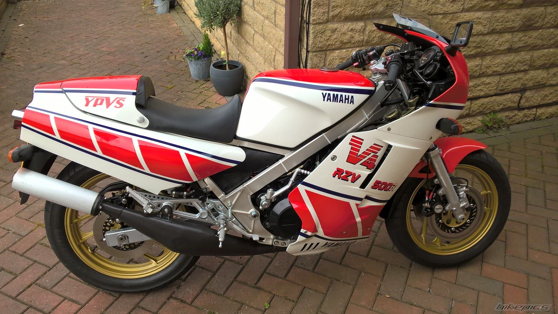 1984 YAMAHA RD 500 | Picture 2783145 motorcycle photo