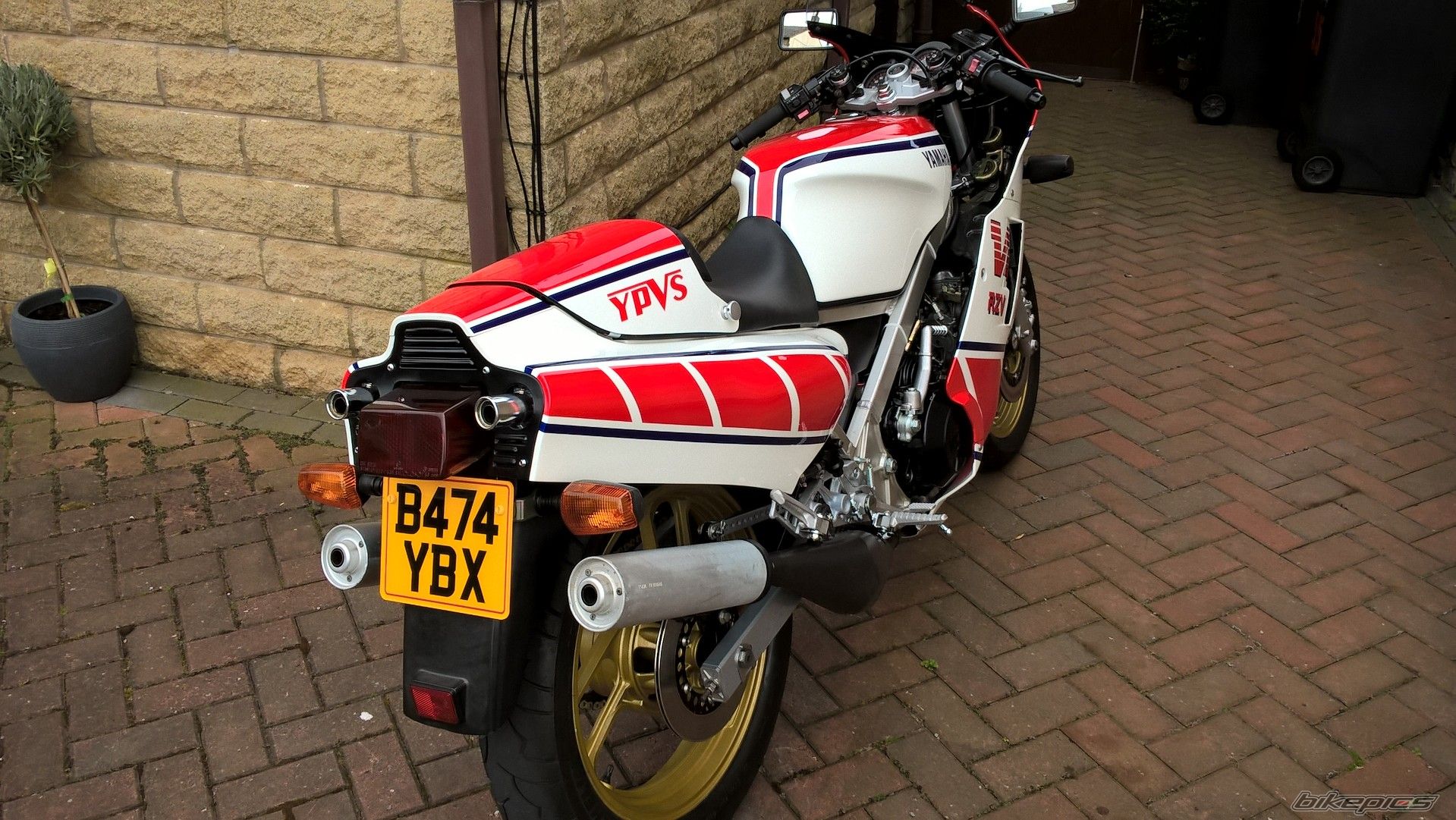 1984 YAMAHA RD 500 | Picture 2783149 motorcycle photo