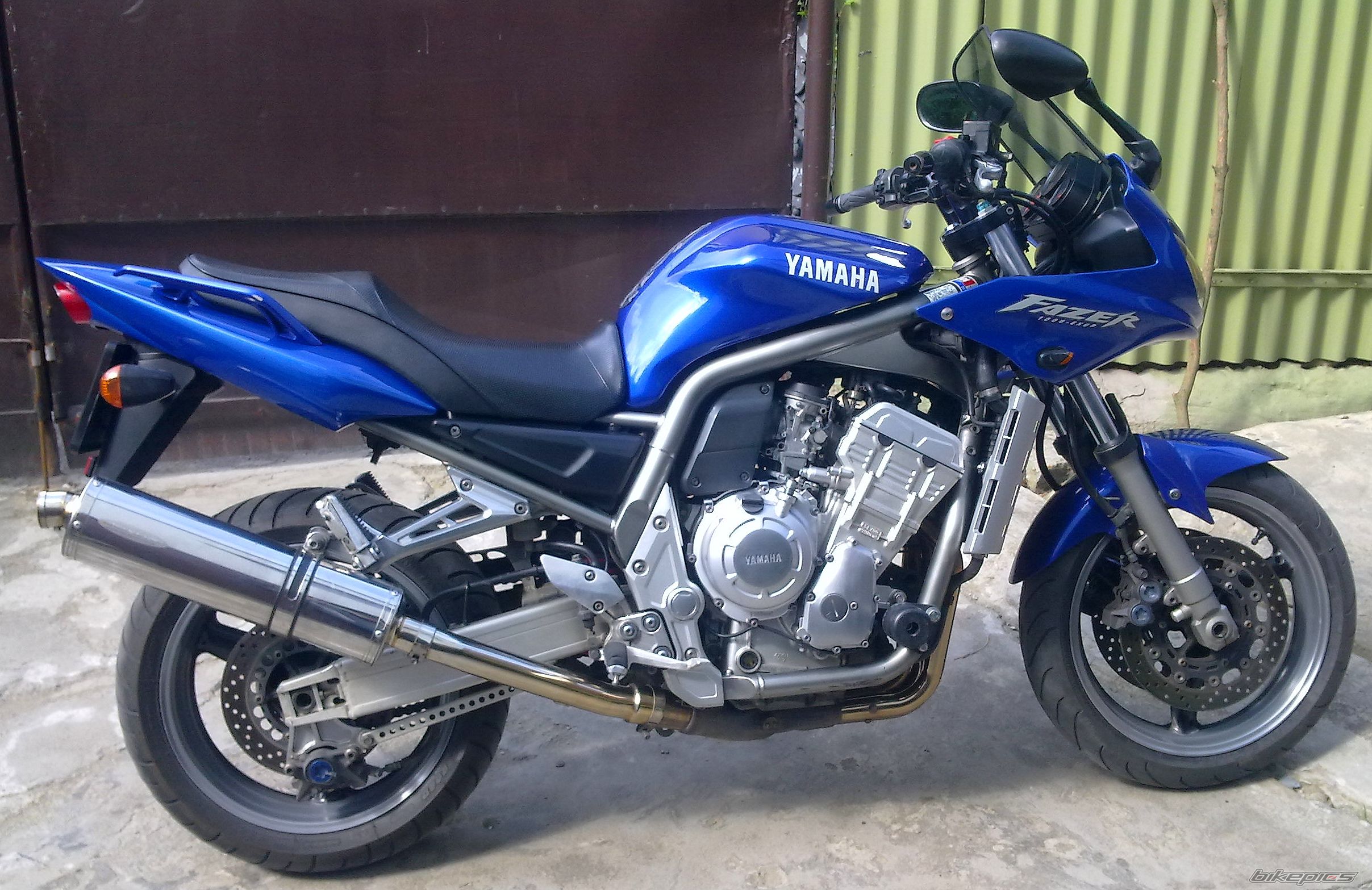 2001 YAMAHA FZS 1000 FAZER | Picture 2783178 motorcycle photo