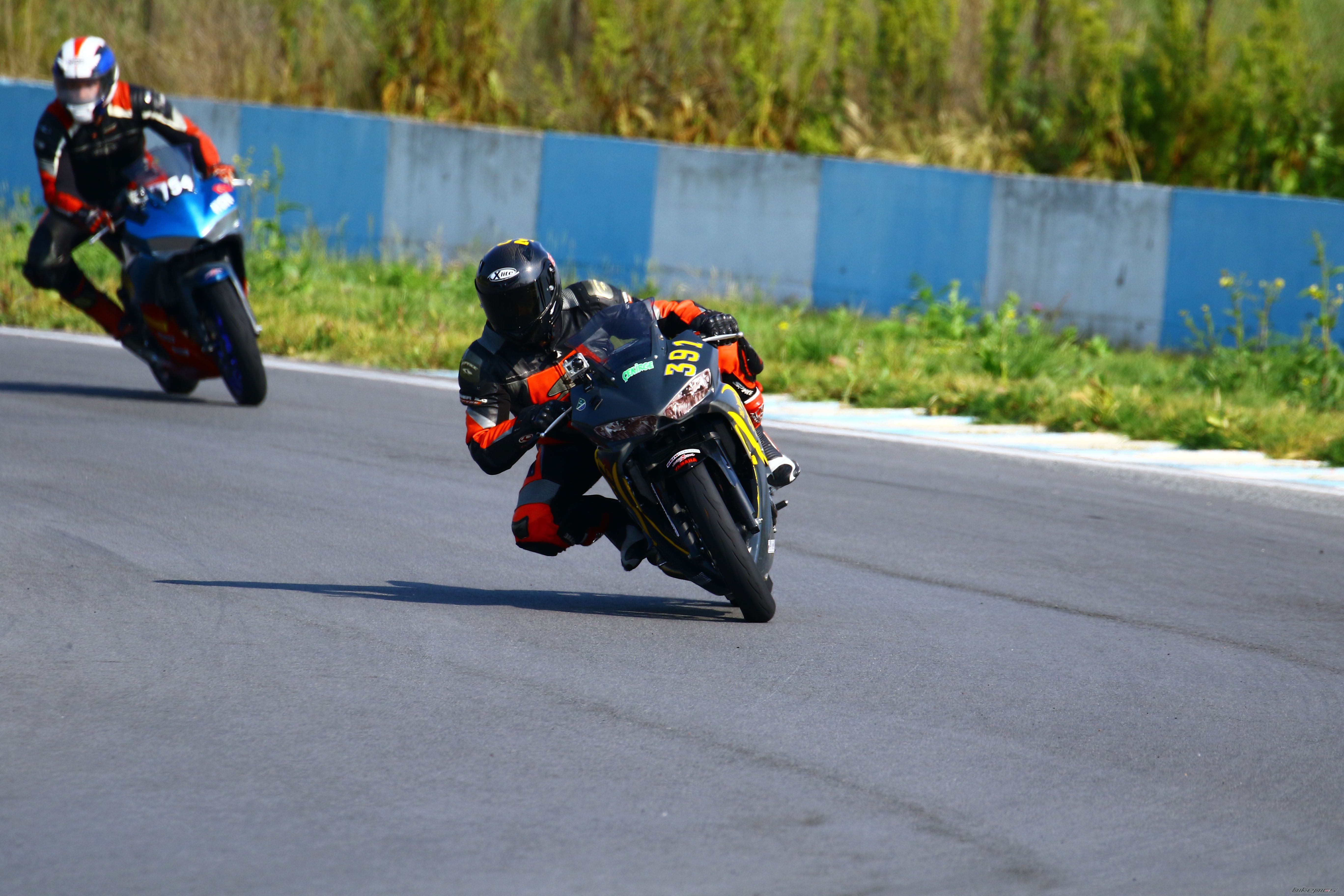 2015 YAMAHA YZF R25 | Picture 2784841 motorcycle photo