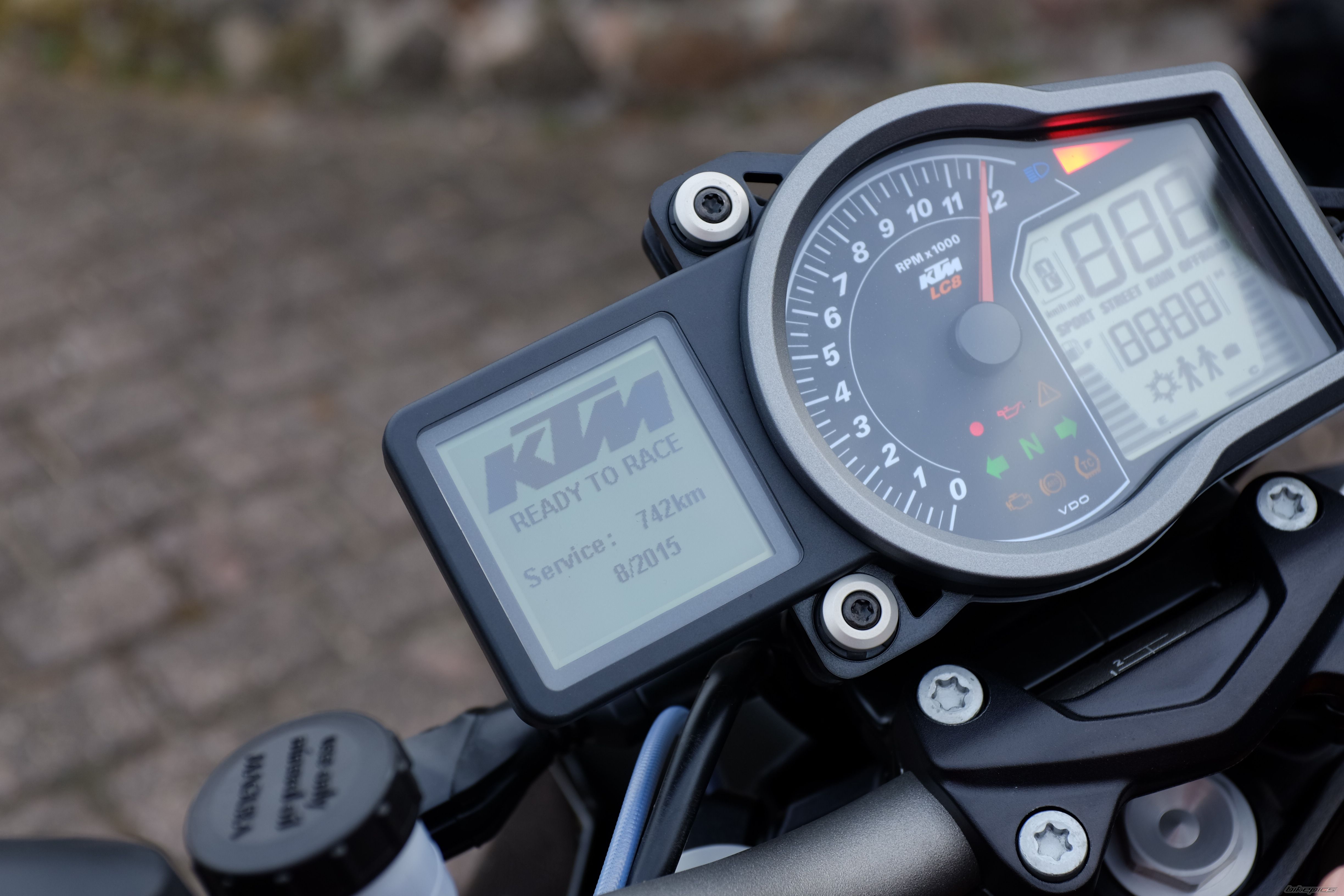 2014 KTM 1290 SUPERDUKE R | Picture 2785160 motorcycle photo