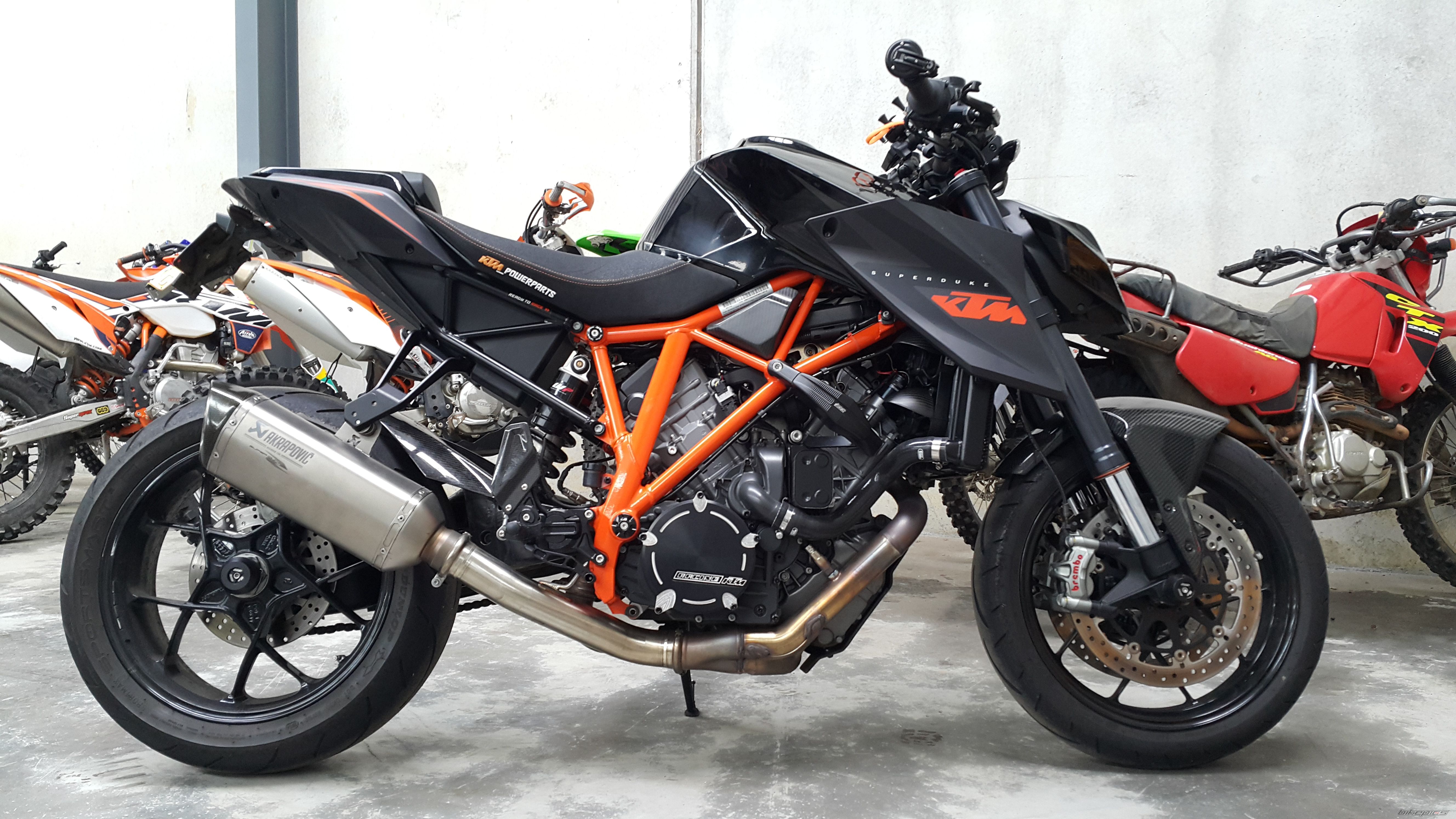 2014 KTM 1290 SUPERDUKE R | Picture 2785200 motorcycle photo