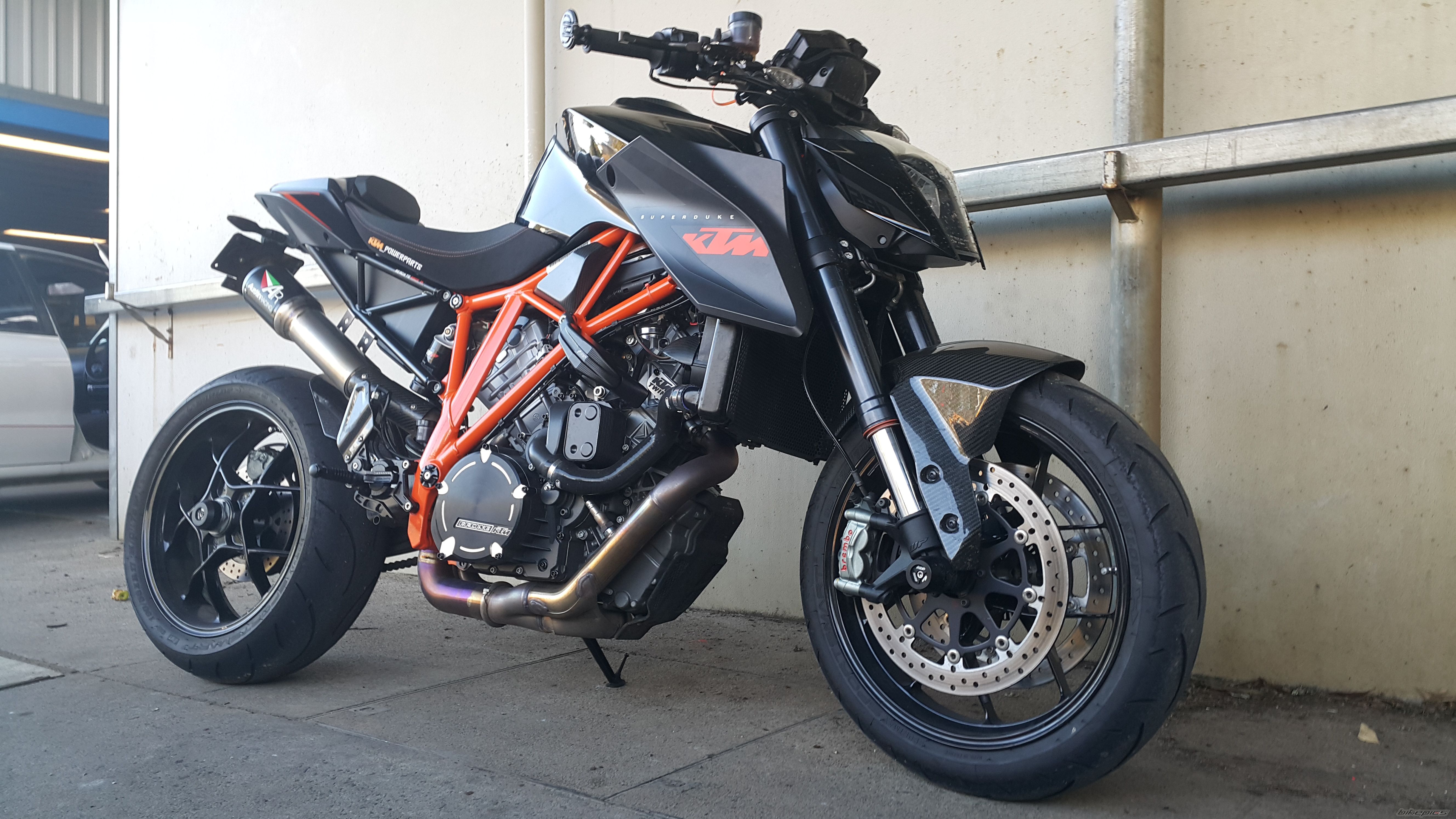 2014 KTM 1290 SUPERDUKE R | Picture 2785209 motorcycle photo