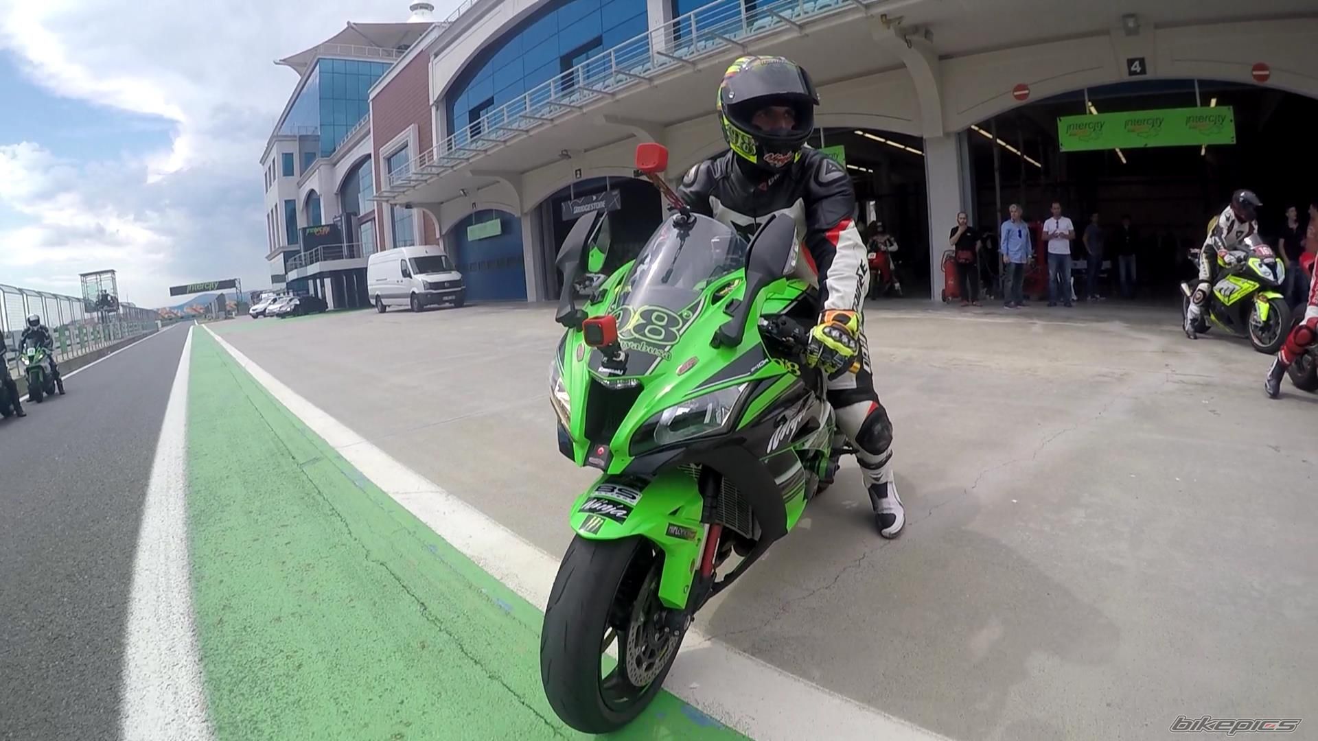 2015 KAWASAKI ZX 10R | Picture 2785930 motorcycle photo