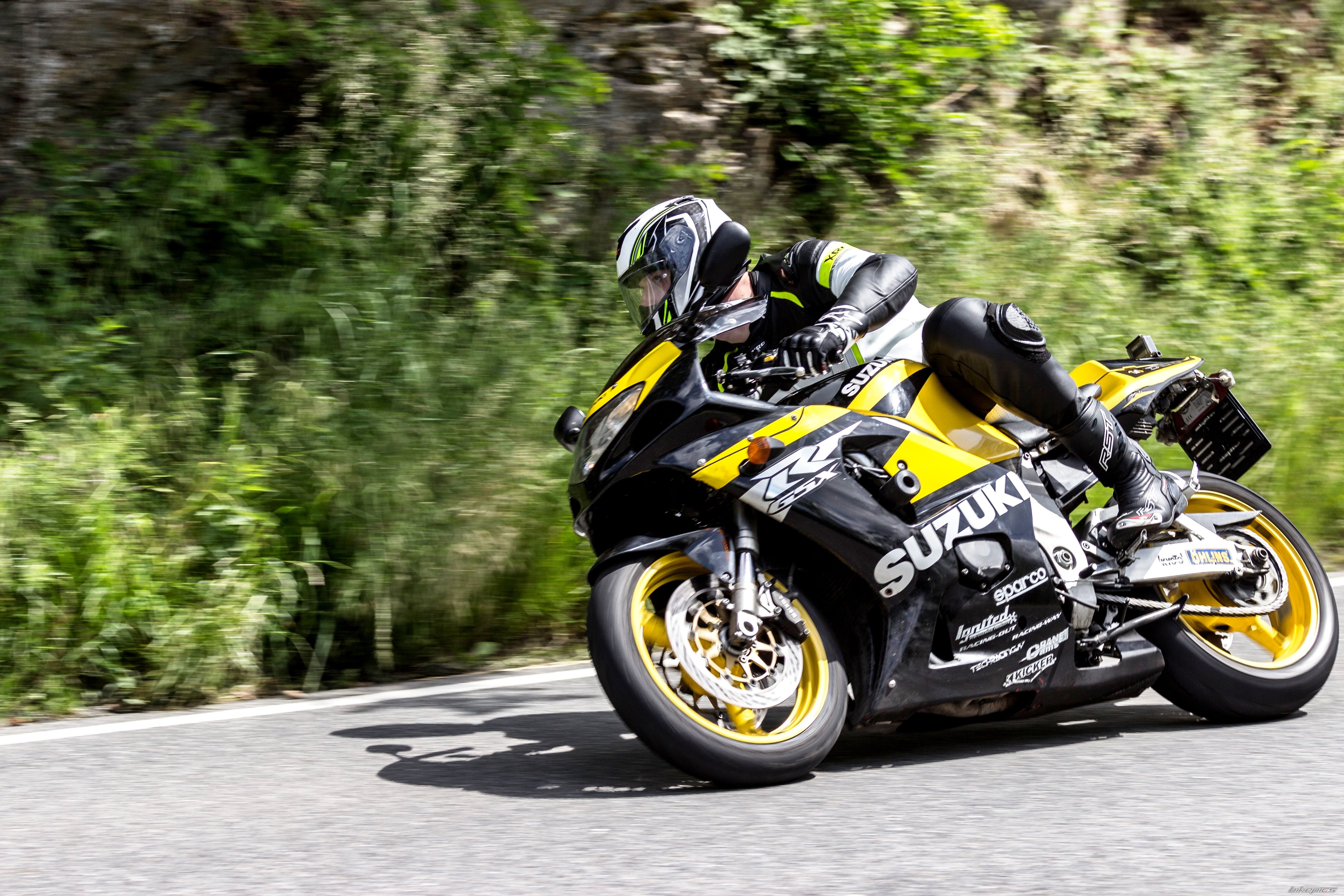 2001 SUZUKI GSX R 750 | Picture 2785939 motorcycle photo