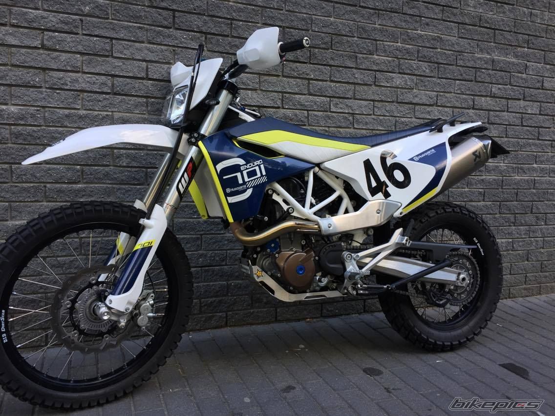 2015 HUSQVARNA 701 ENDURO | Picture 2786879 motorcycle photo
