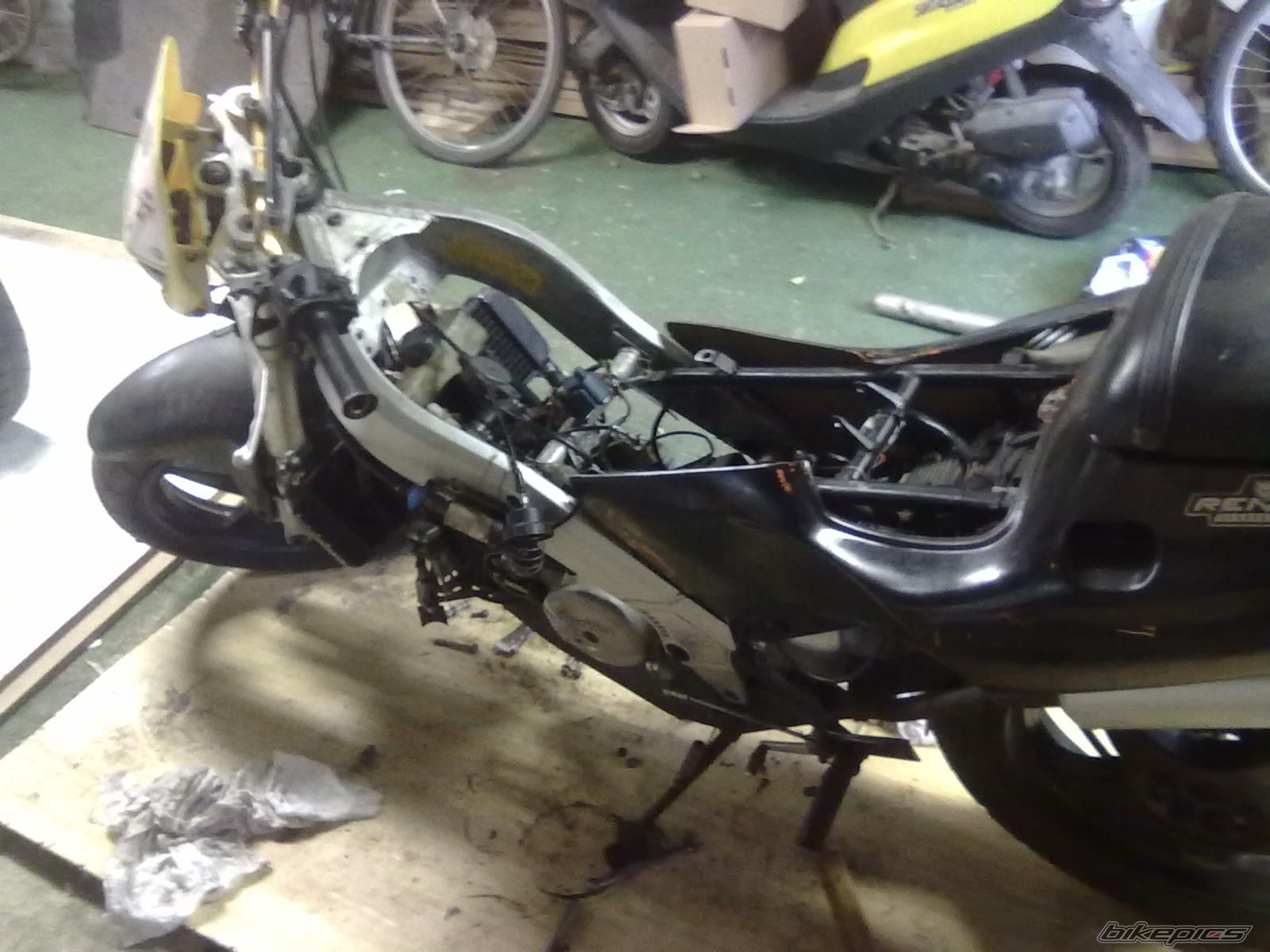 2000 APRILIA AF1 SPORT PRO 125 | Picture 2788939 motorcycle photo