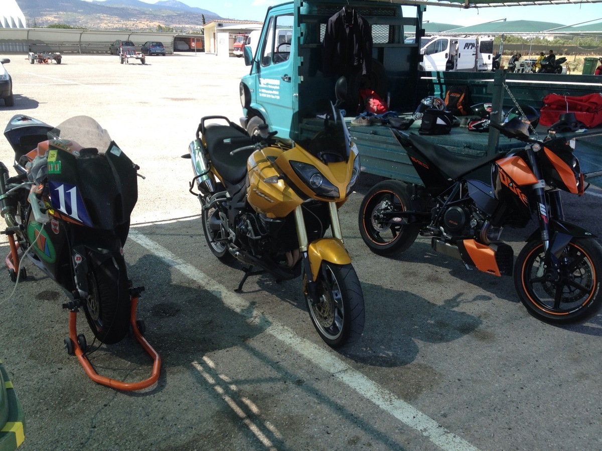 2007 TRIUMPH TIGER 1050 | Picture 2789268 motorcycle photo