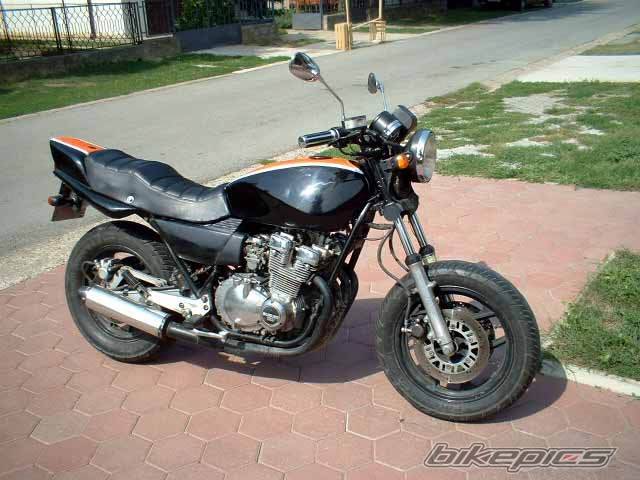 1982 SUZUKI GSX 400 F | Picture 279011 motorcycle photo