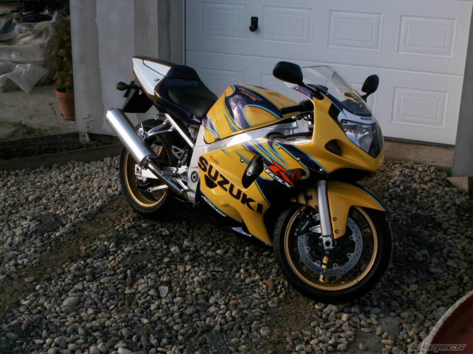2003 SUZUKI GSX R 600 | Picture 279036 motorcycle photo