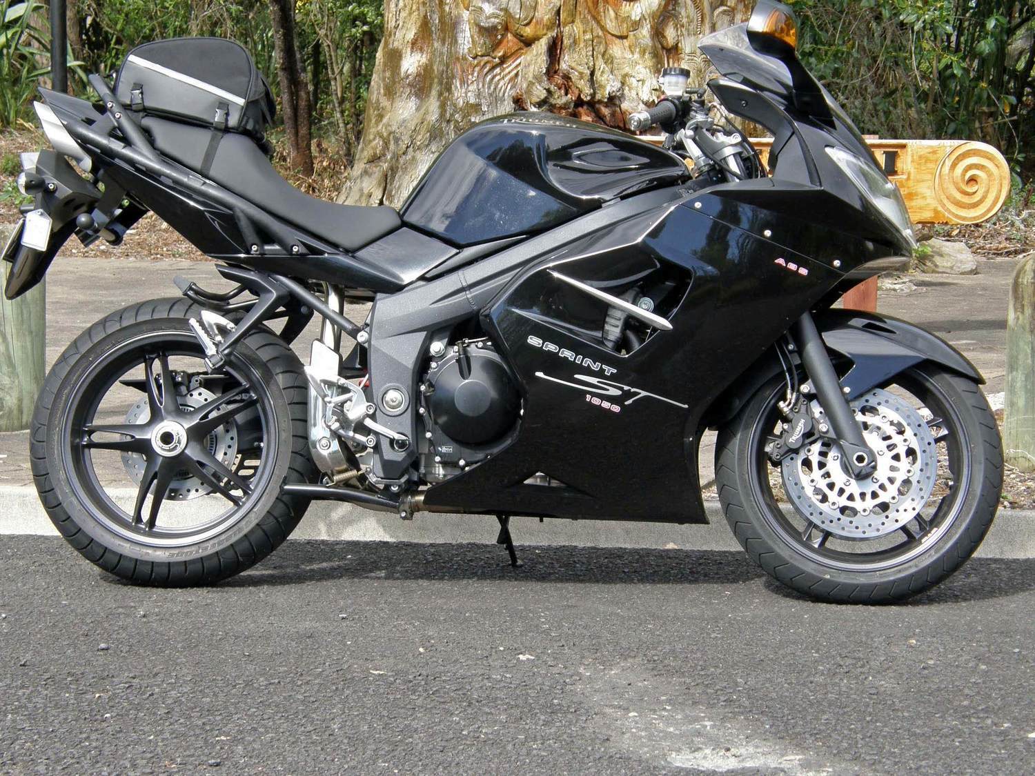 2008 TRIUMPH SPRINT ST | Picture 2793674 motorcycle photo