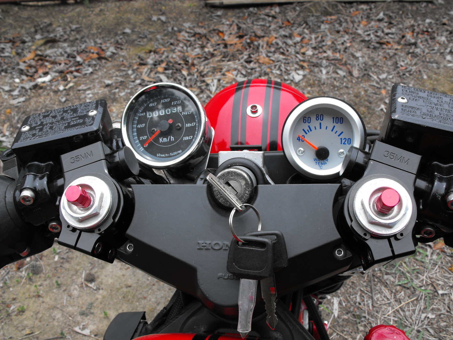 1985 HONDA VT250F SUPER SPORTS | Picture 2794679 motorcycle photo