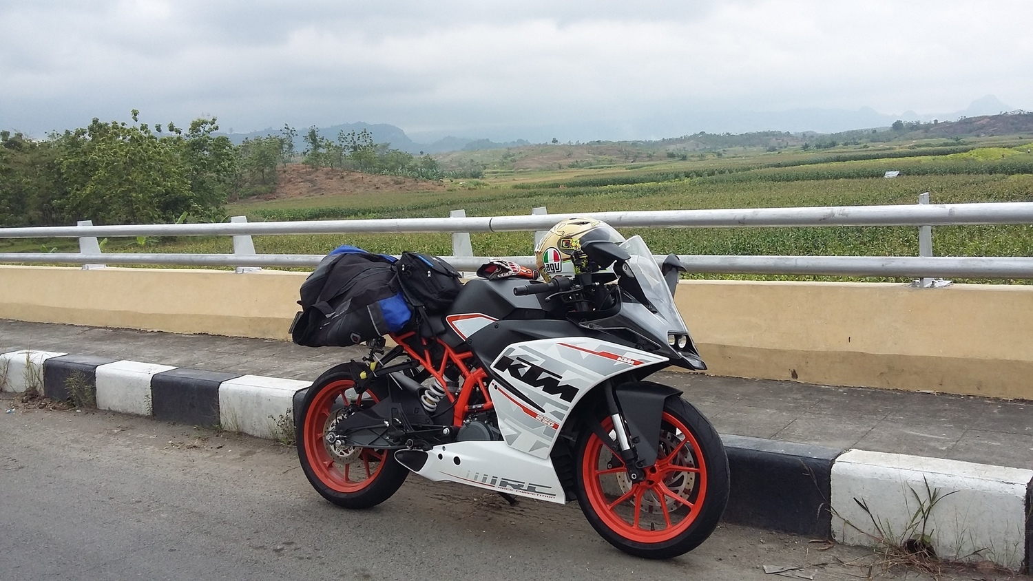 2015 KTM RC250 | Picture 2795192 motorcycle photo