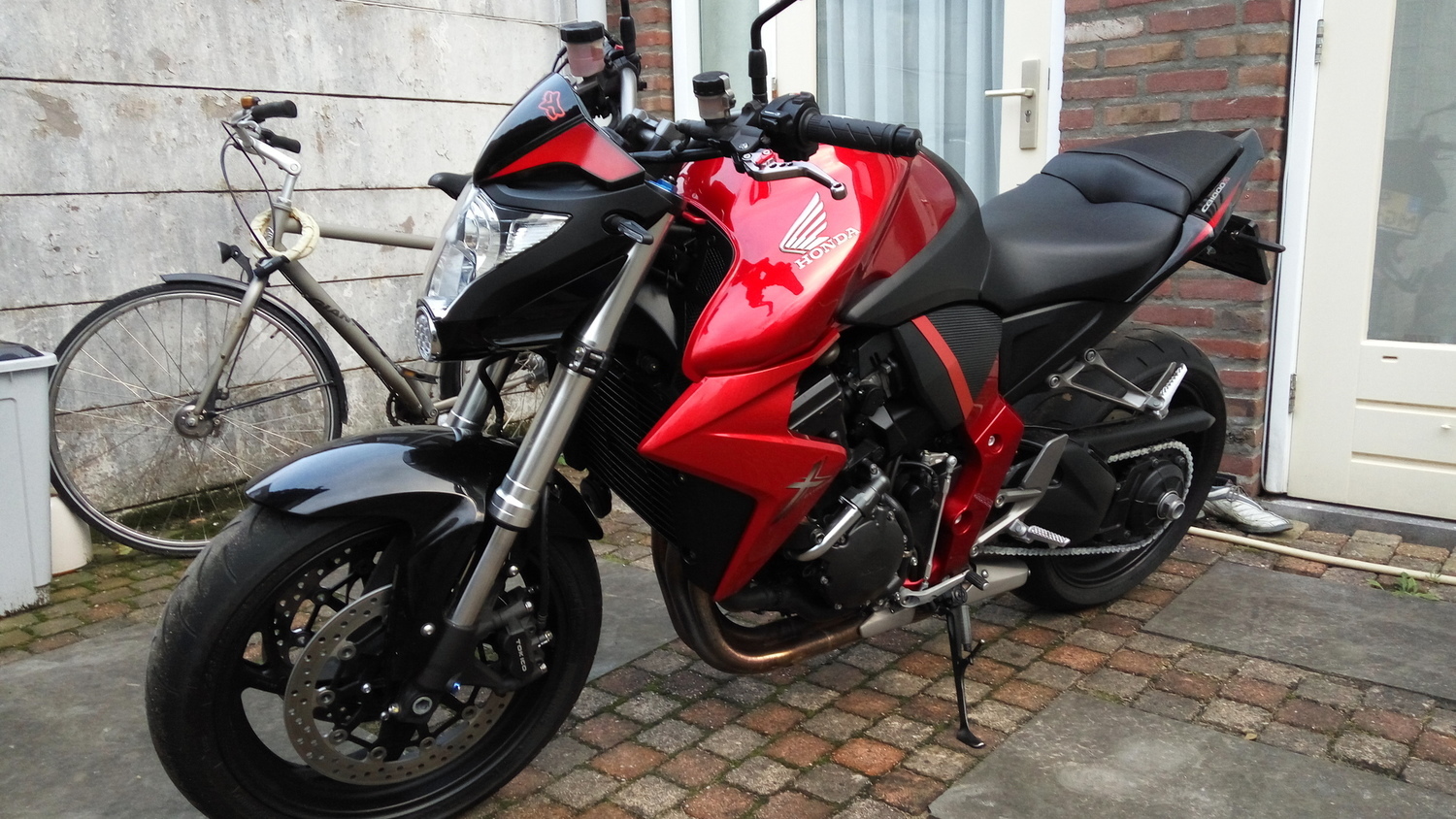 2010 HONDA CB 1000 R | Picture 2795971 motorcycle photo