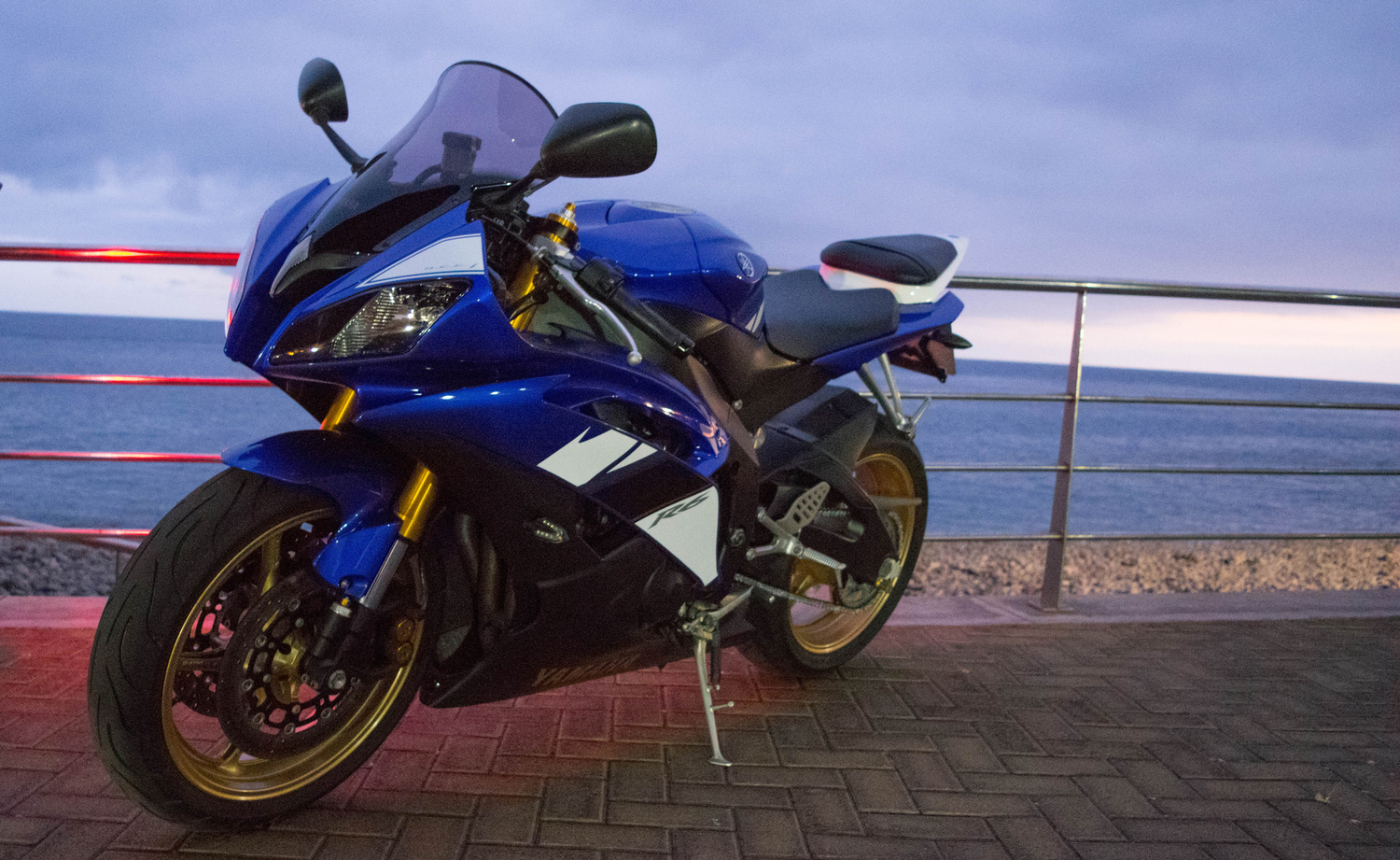 2010 YAMAHA YZF R6 | Picture 2796963 motorcycle photo