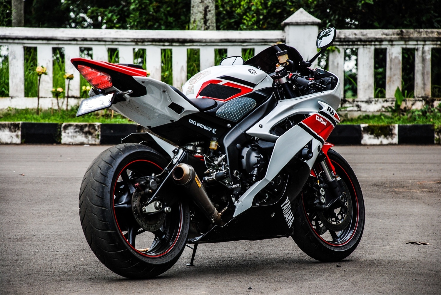 2012 YAMAHA YZF R6 | Picture 2797023 motorcycle photo