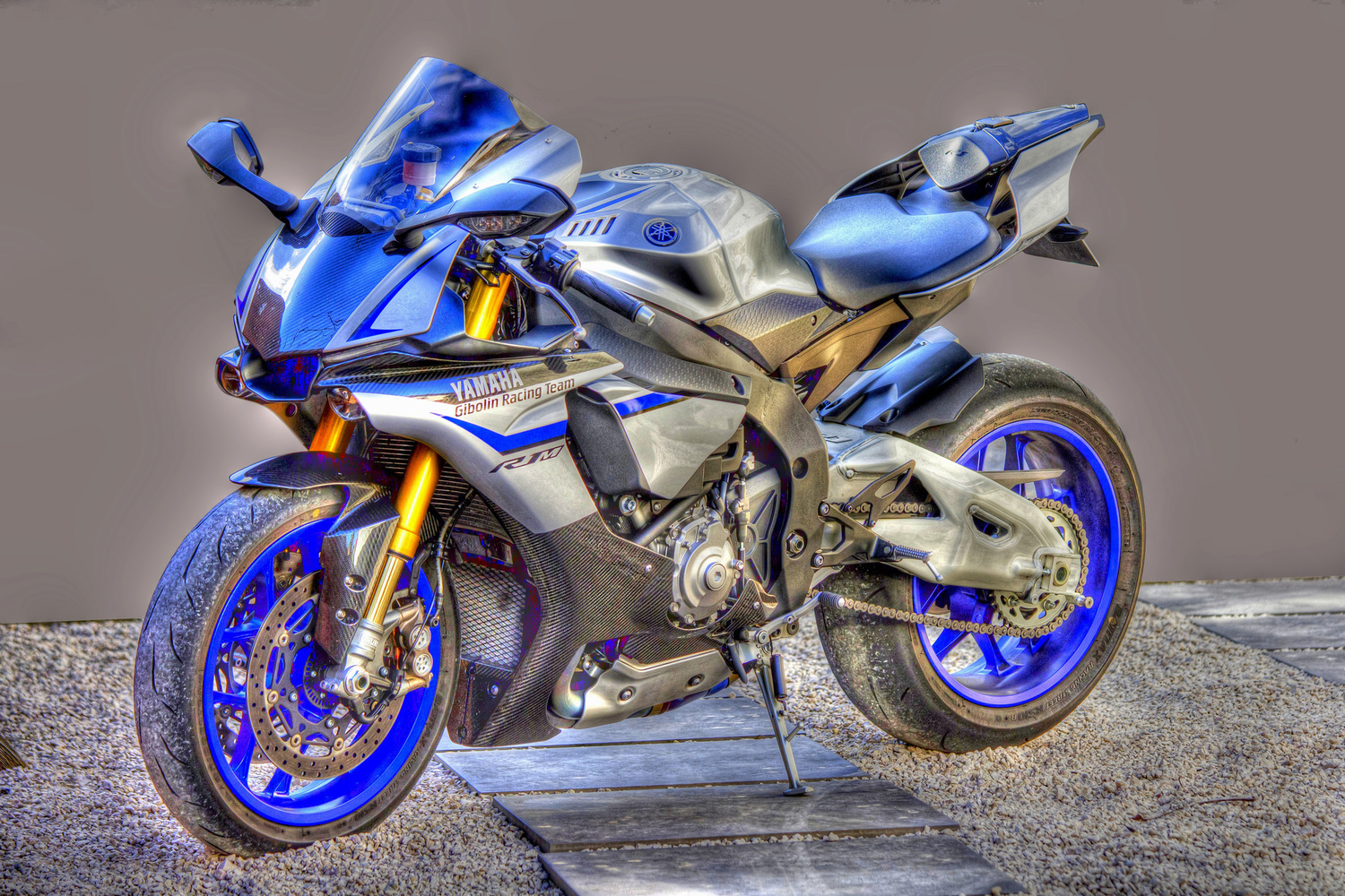 2015 YAMAHA YZF R1 | Picture 2797155 motorcycle photo