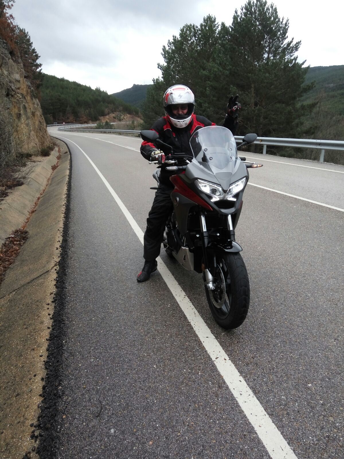 2015 HONDA VFR800 CROSSRUNNER | Picture 2799117 motorcycle photo