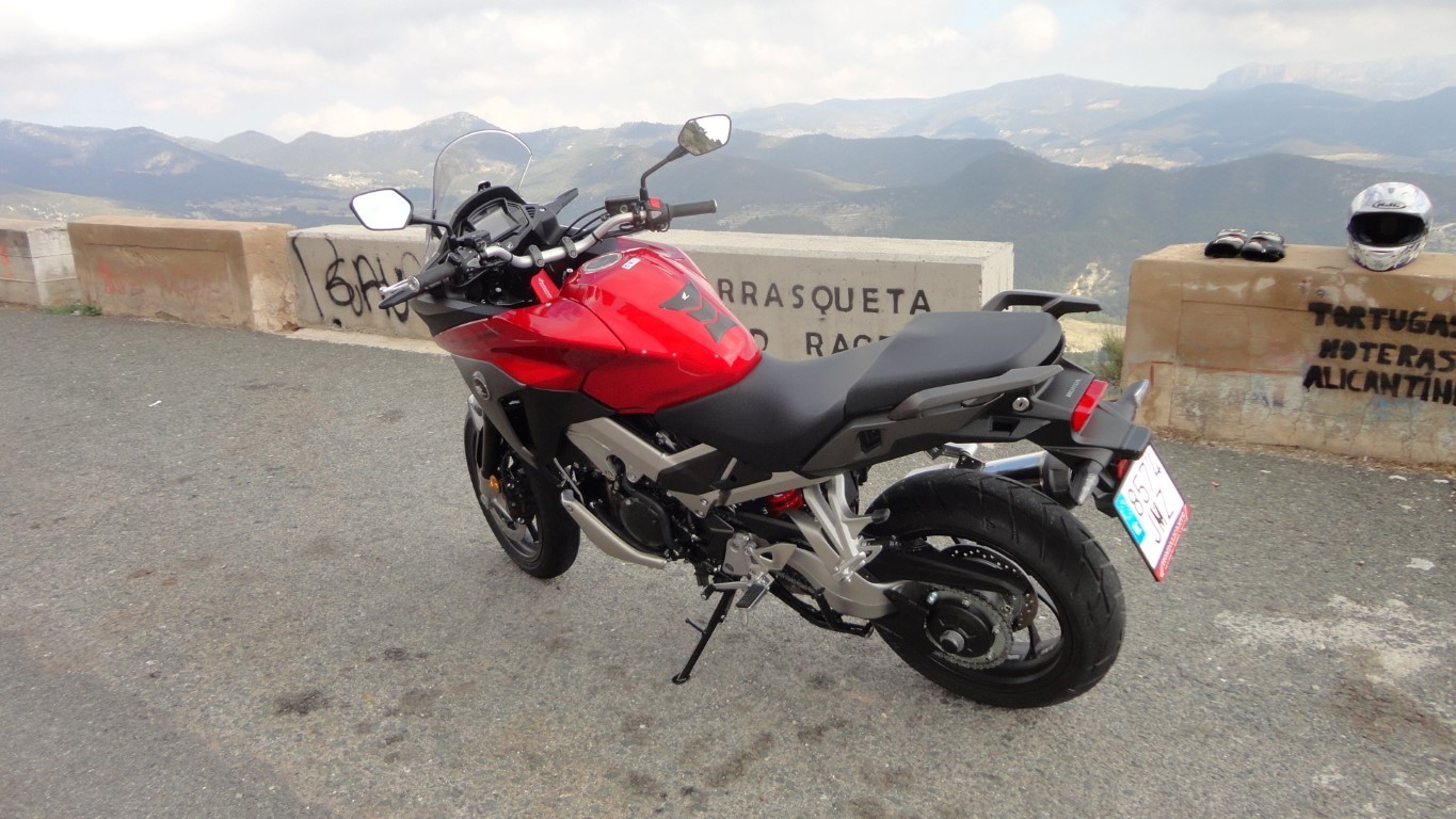 2015 HONDA VFR800 CROSSRUNNER | Picture 2799678 motorcycle photo