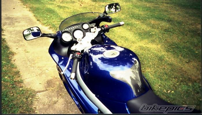 2001 TRIUMPH SPRINT ST | Picture 280 motorcycle photo