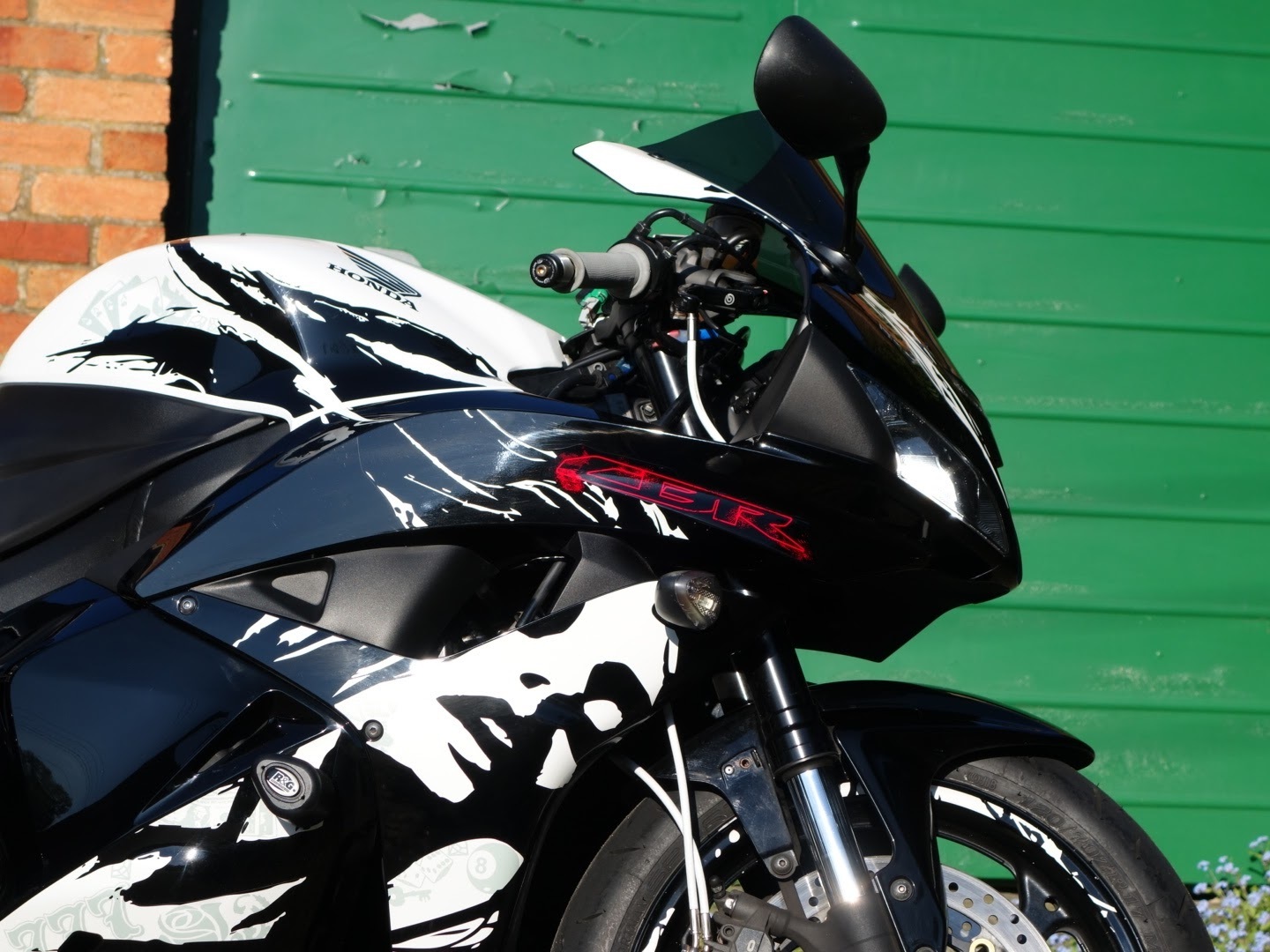 2010 HONDA CBR 600 RR | Picture 2802290 motorcycle photo
