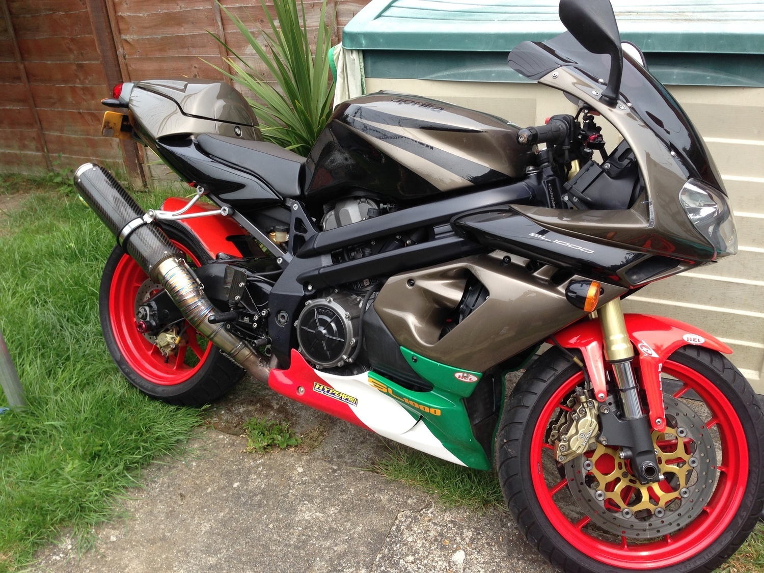 2005 APRILIA SL1000 | Picture 2802316 motorcycle photo