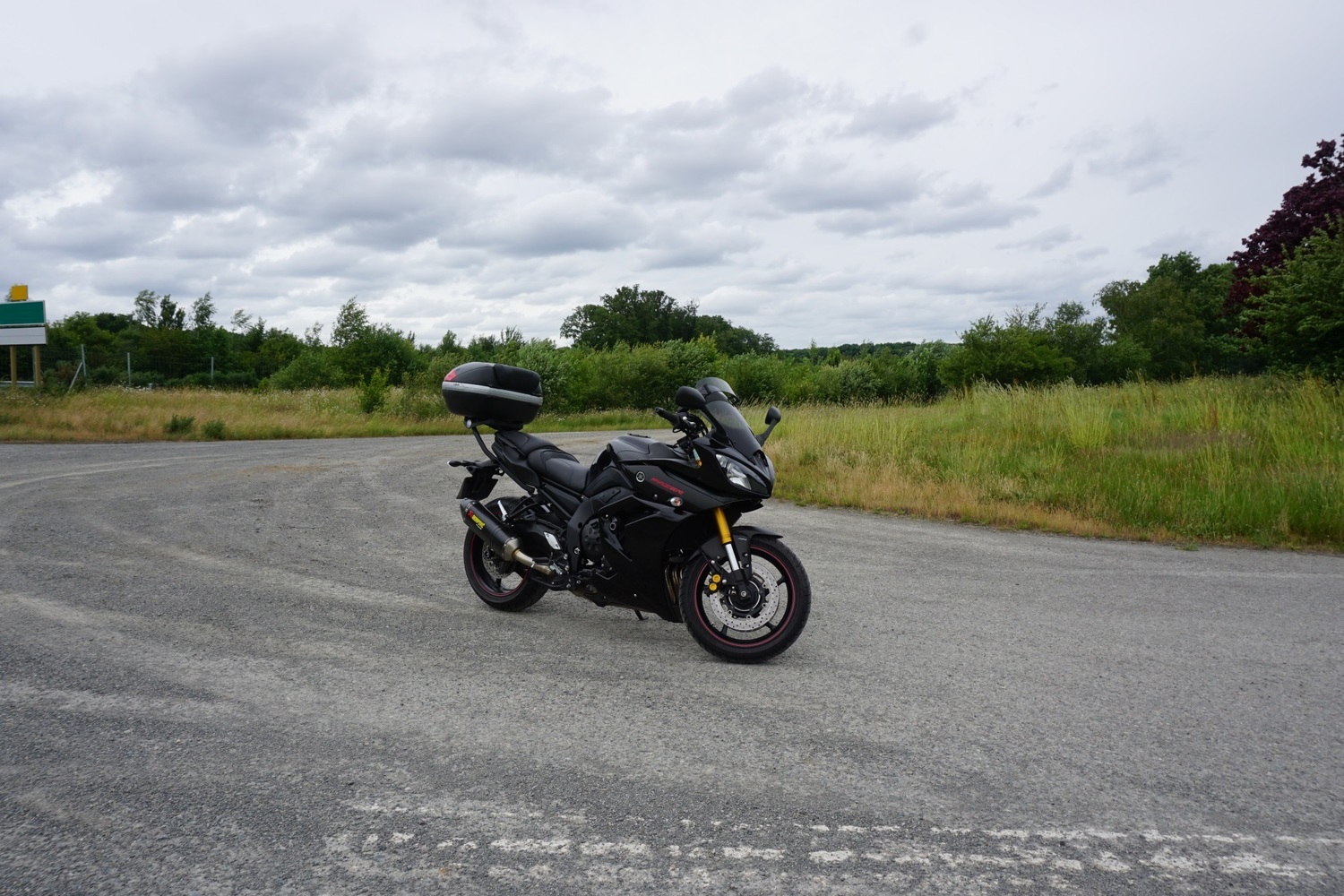 2014 YAMAHA FZ8 FAZER | Picture 2802337 motorcycle photo