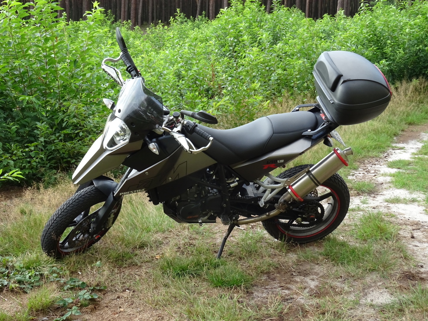 2008 KTM 690 SUPERMOTO | Picture 2802636 motorcycle photo