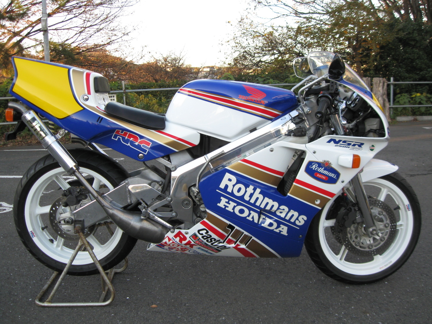 1993 HONDA NSR 250 | Picture 2803129 motorcycle photo