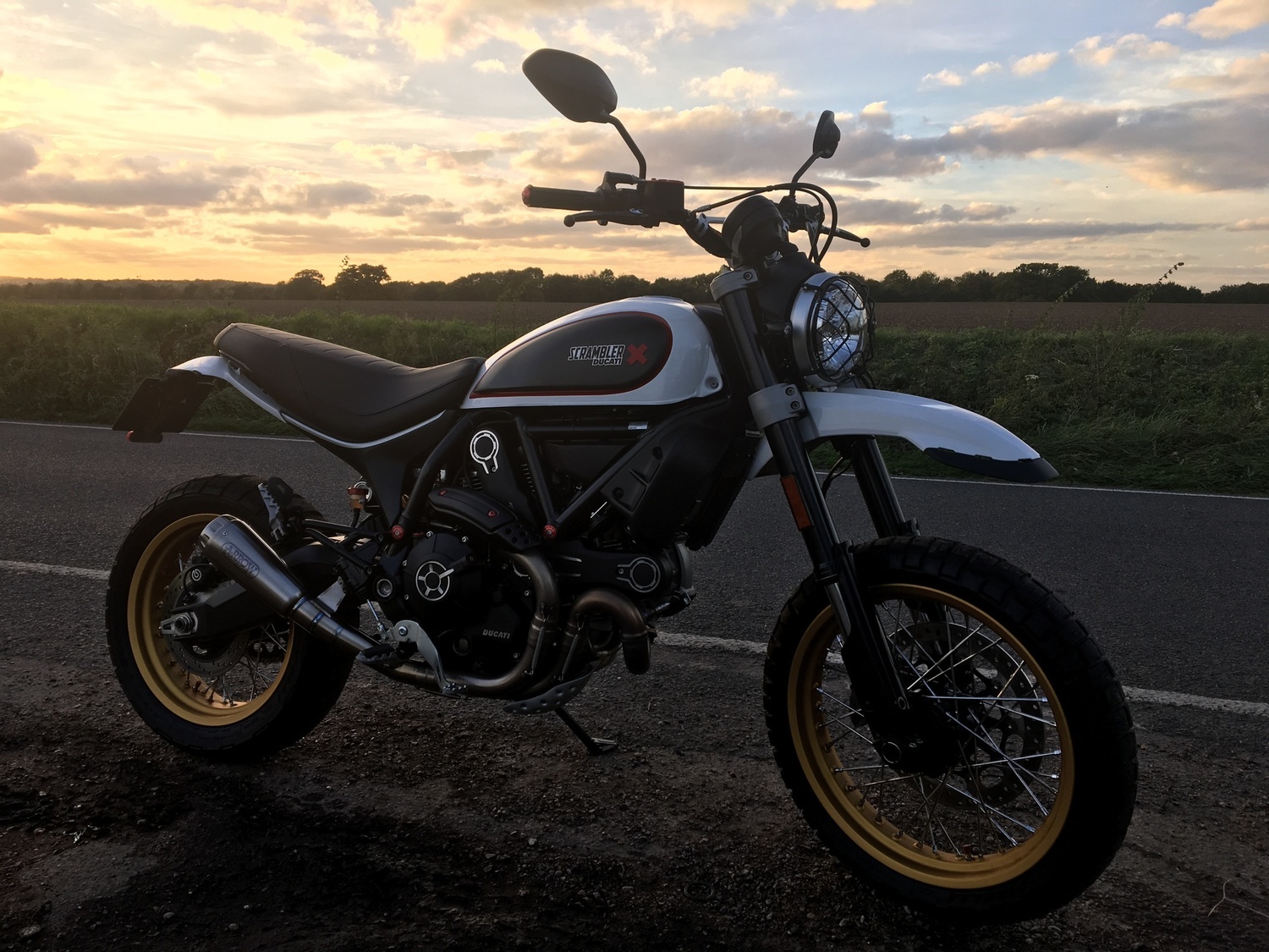 2016 DUCATI SCRAMBLER | Picture 2804182 motorcycle photo