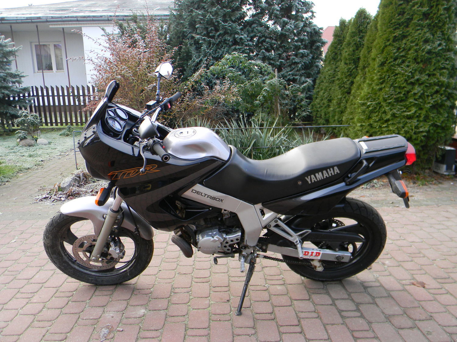 2002 YAMAHA TDR 125 | Picture 2804350 motorcycle photo